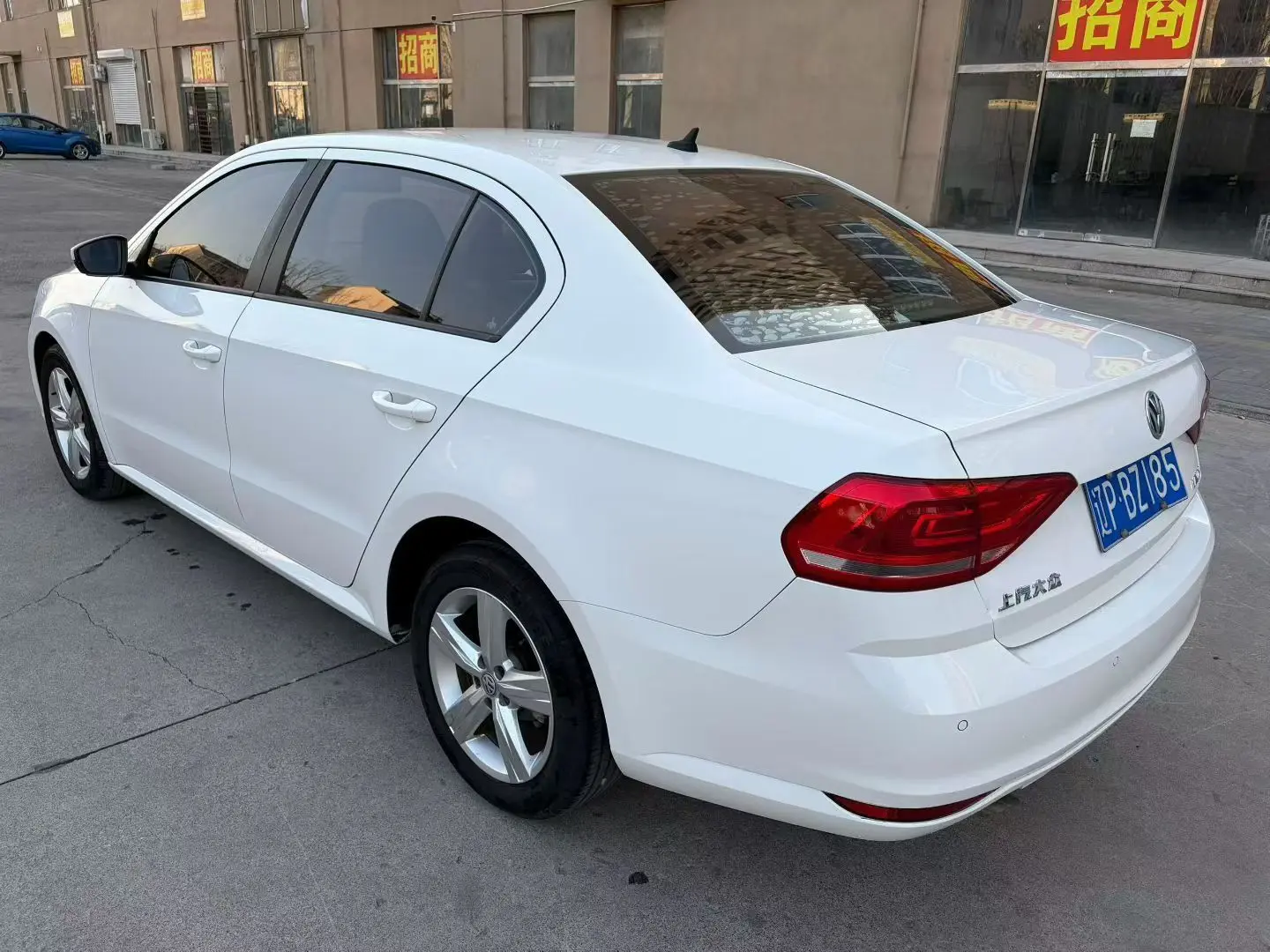 Volkswagen Lavida  из Китая