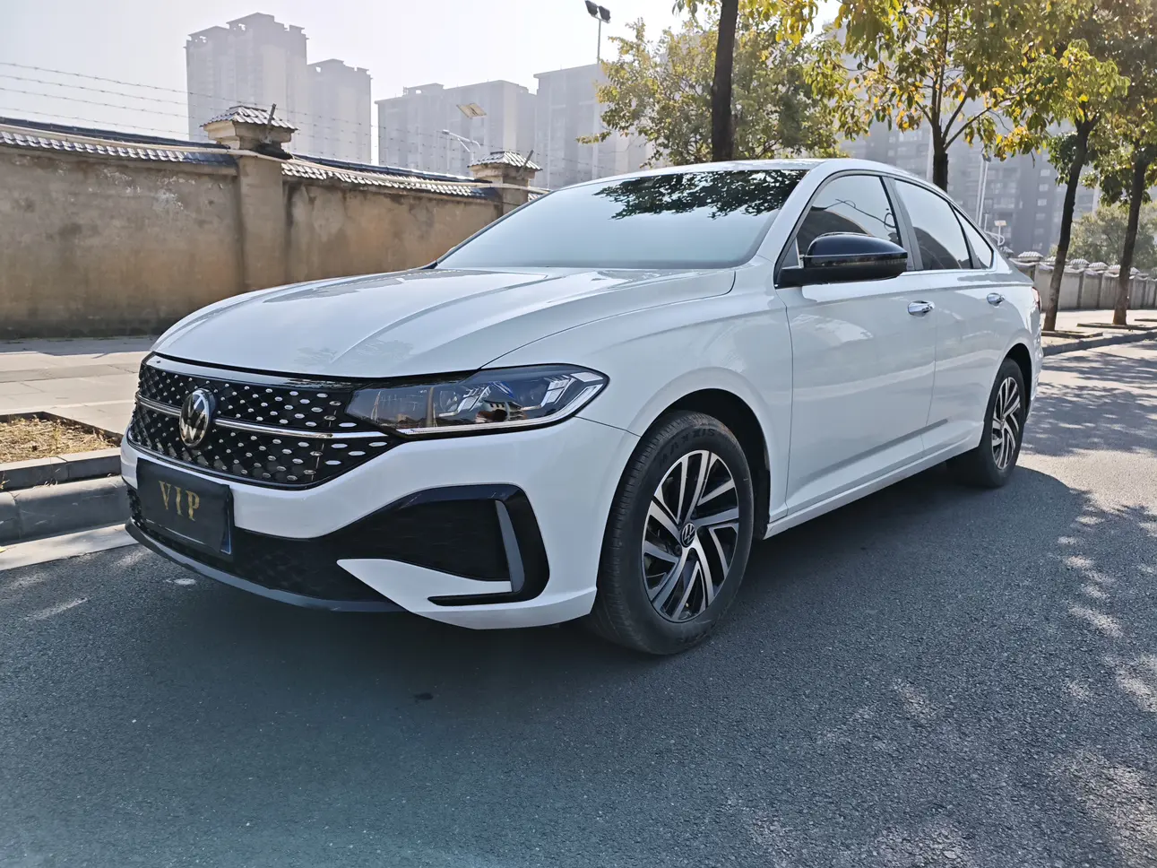 Volkswagen Lavida  из Китая