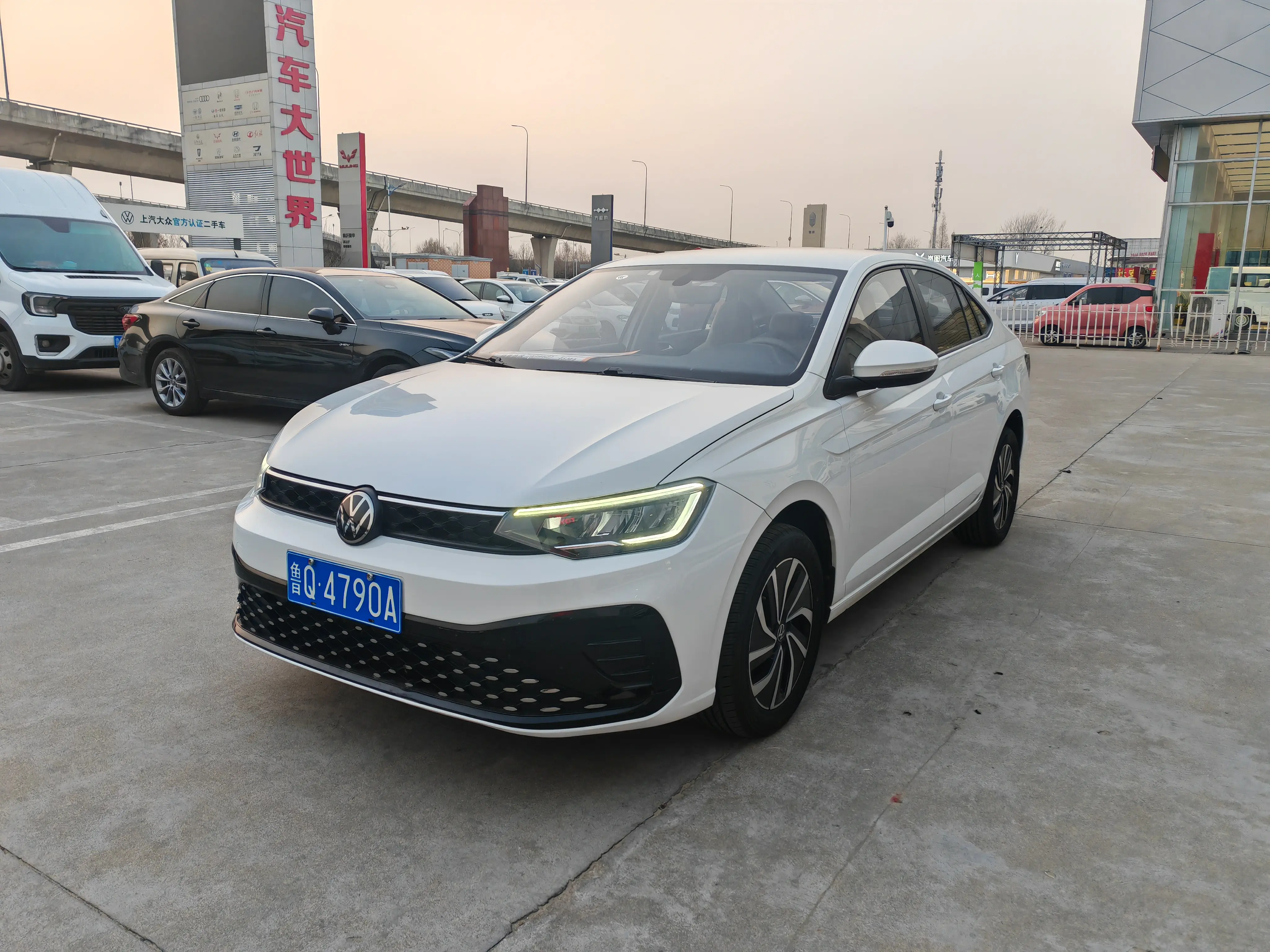 Volkswagen Lavida  из Китая