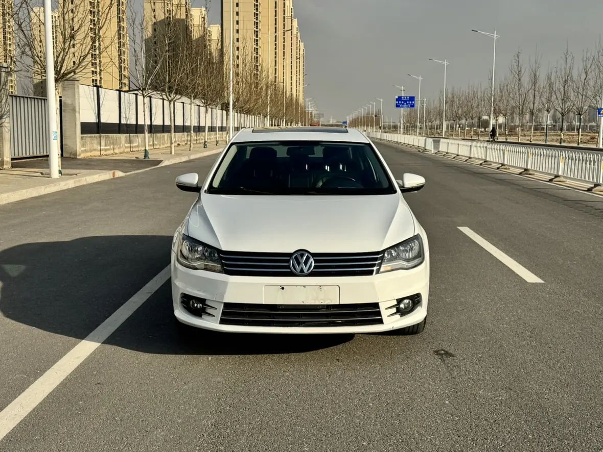 Volkswagen Bora  из Китая