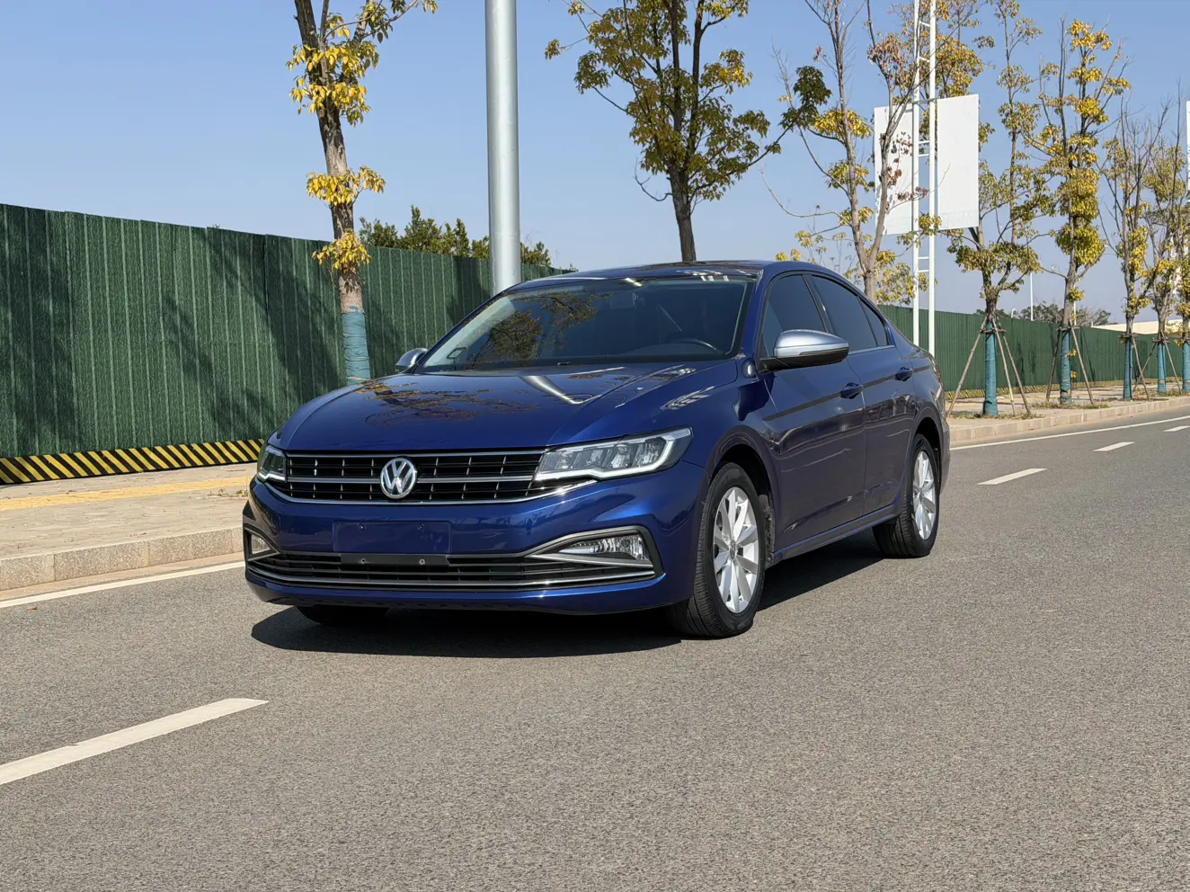 Volkswagen Bora  из Китая