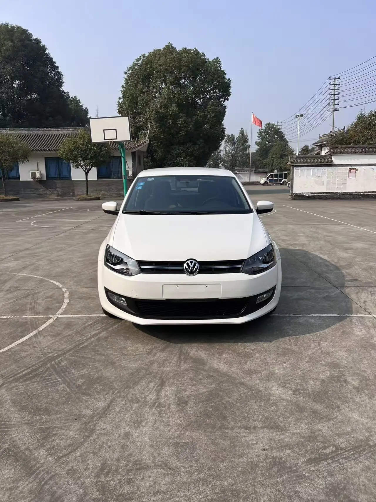 Volkswagen Polo  из Китая