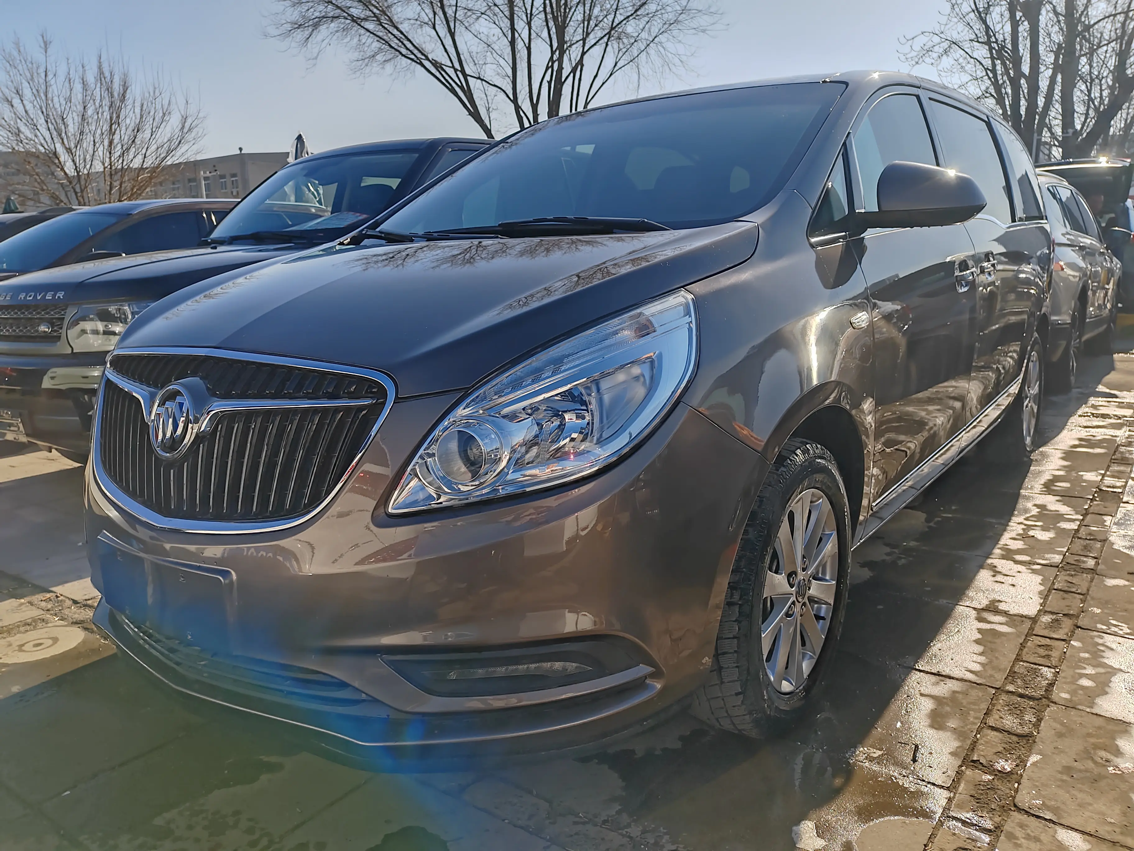 Buick GL8  из Китая
