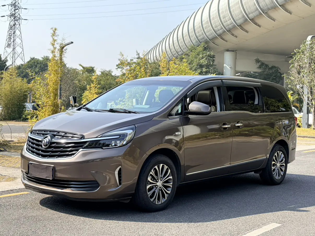 Buick GL8  из Китая