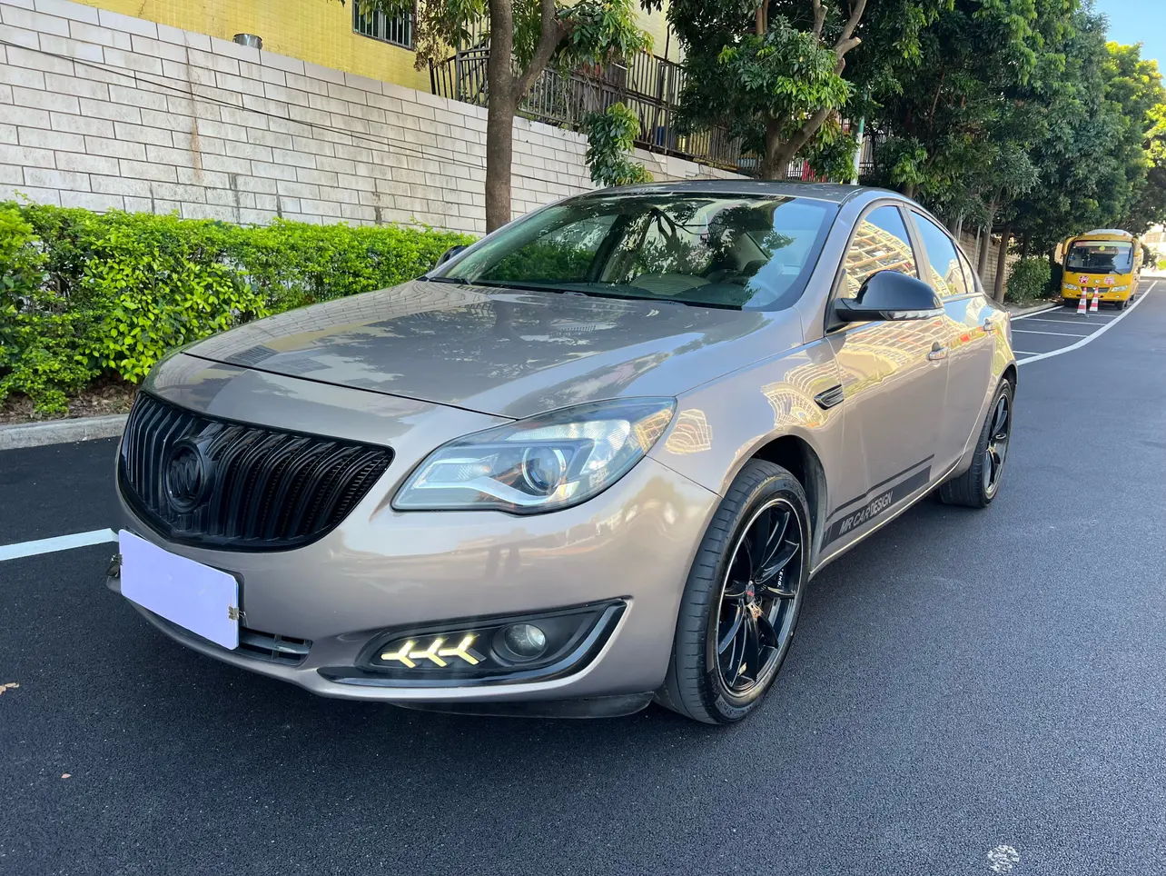 Buick Majesty  из Китая