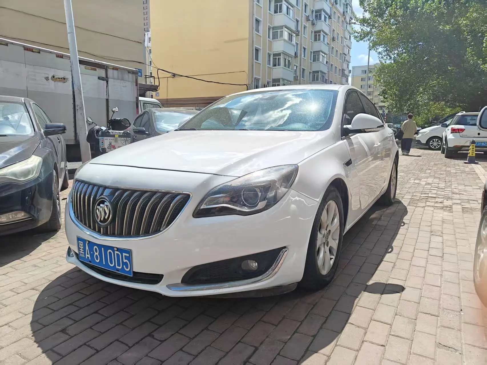 Buick Majesty  из Китая