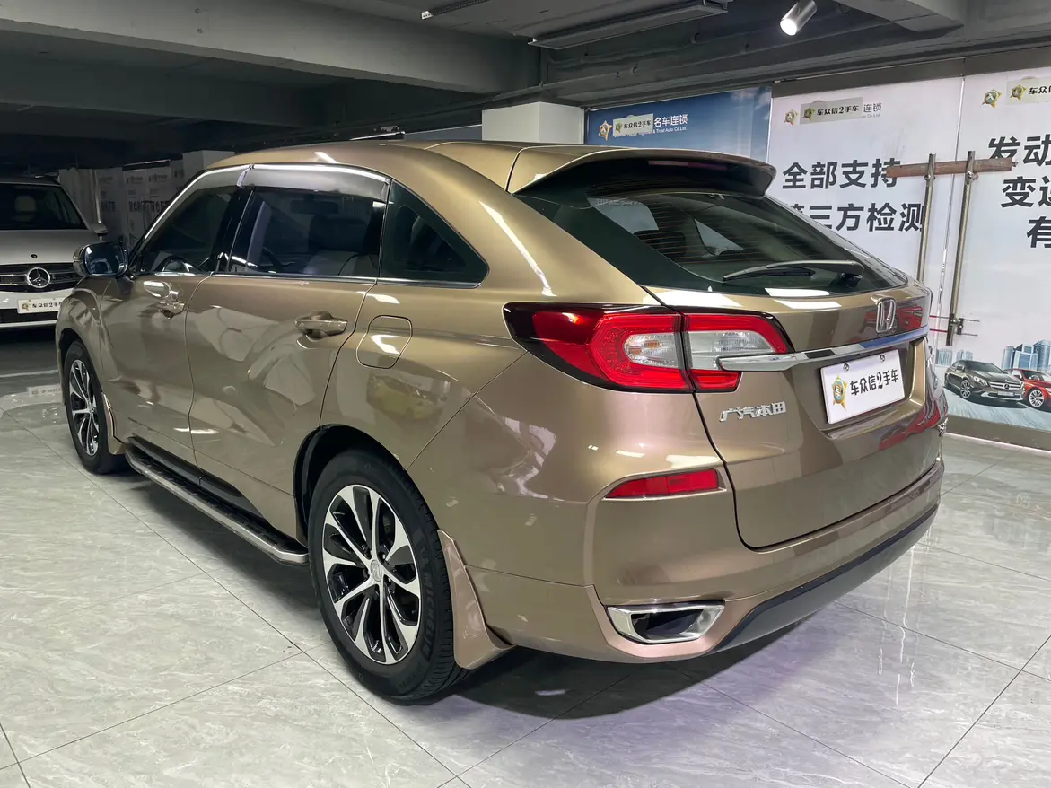 Honda Avancier (Crown Road)  из Китая