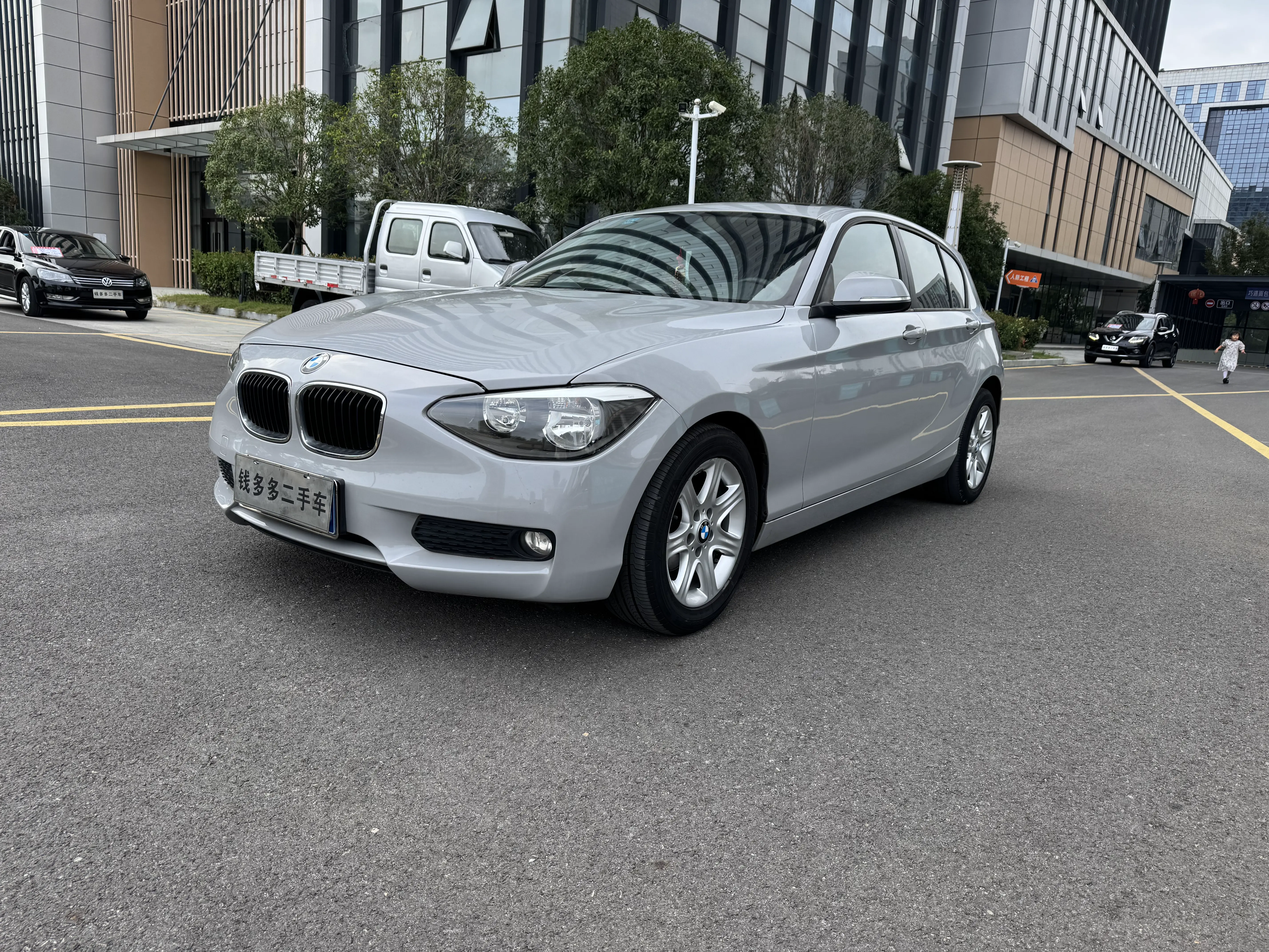 BMW 1 Series  из Китая