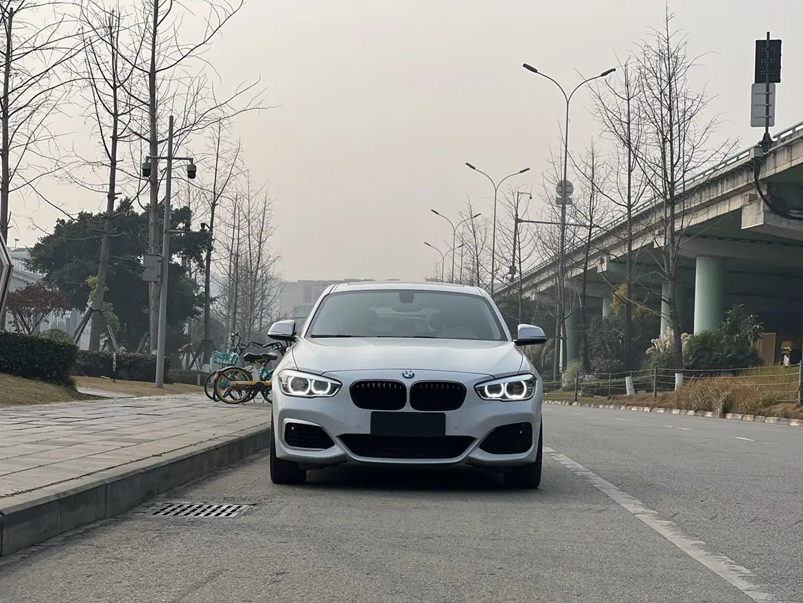 BMW 1 Series  из Китая