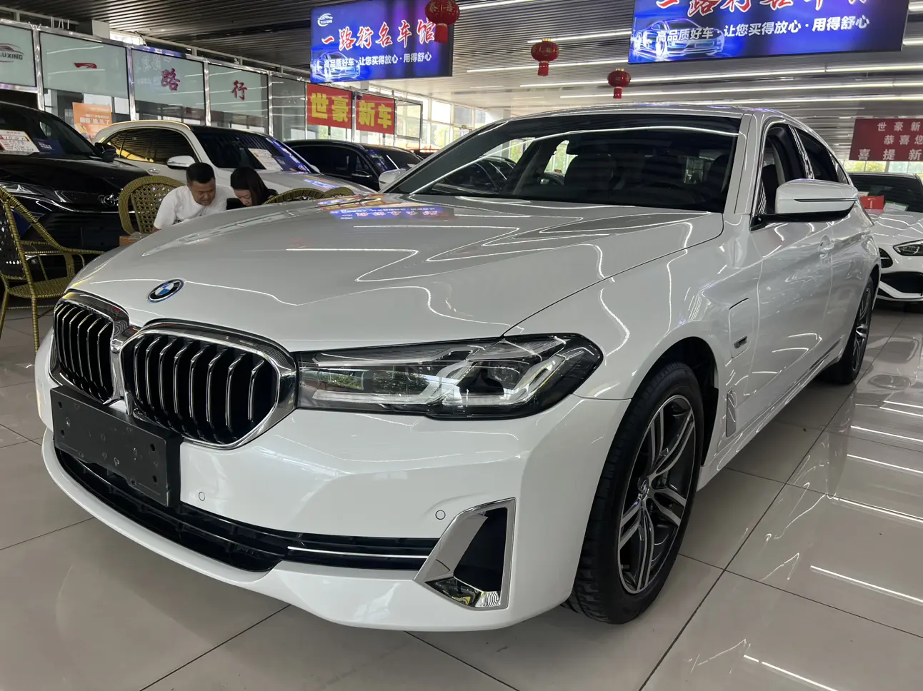 BMW 5 Series PHEV