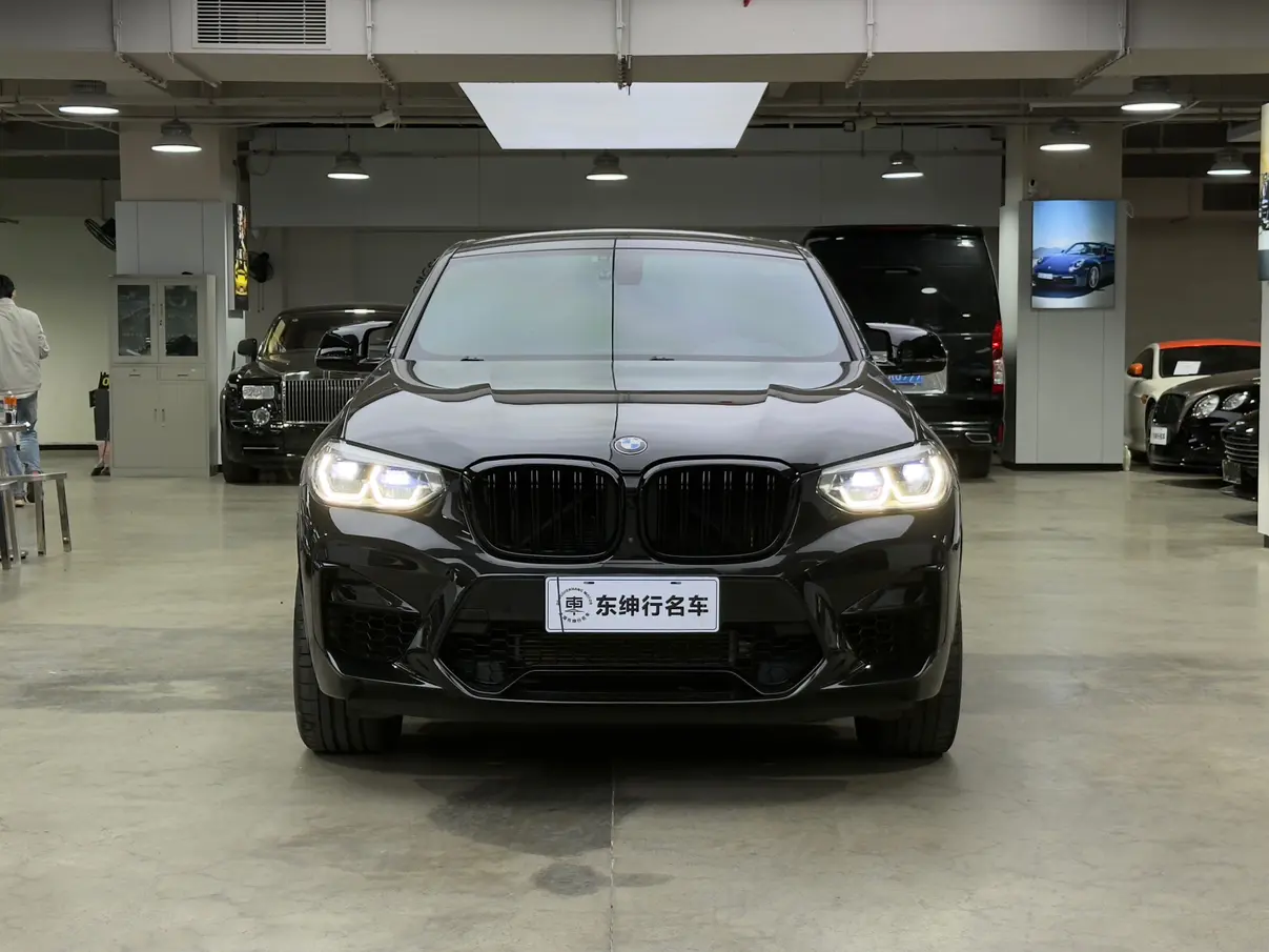 BMW X4 M  из Китая