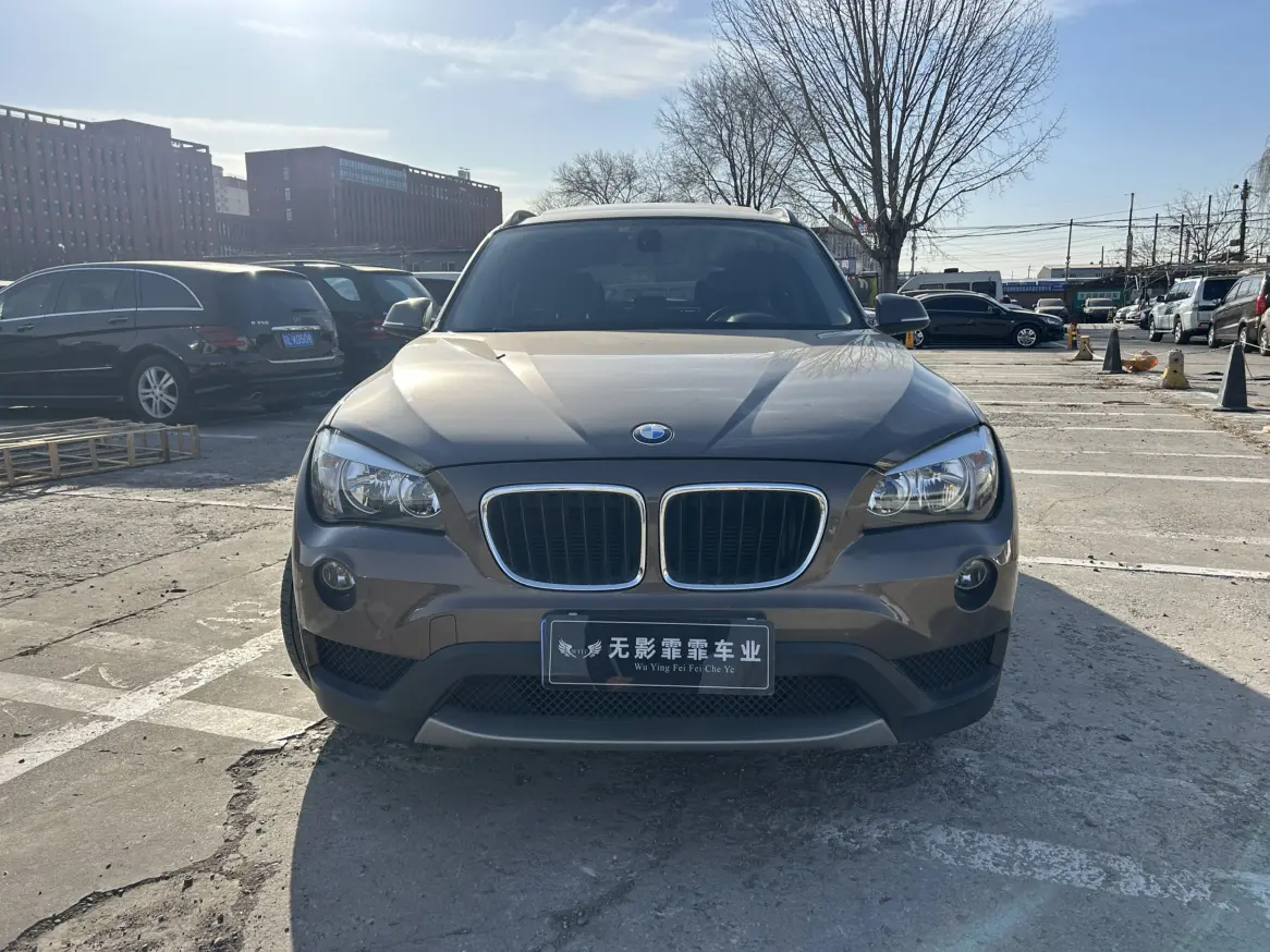 BMW X1  из Китая