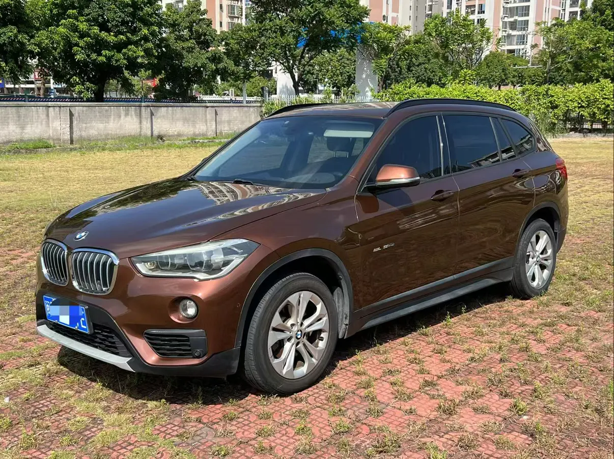 BMW X1  из Китая