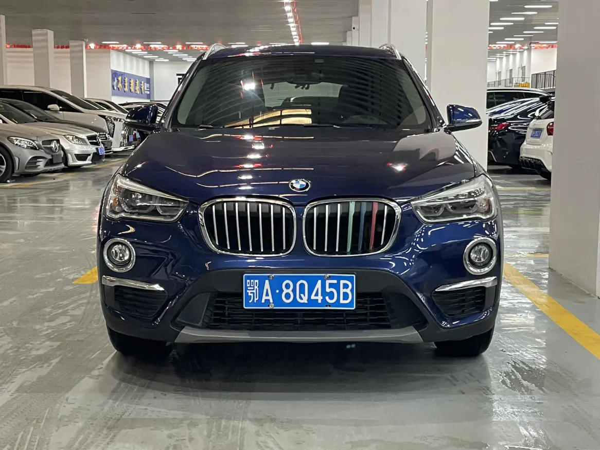 BMW X1  из Китая