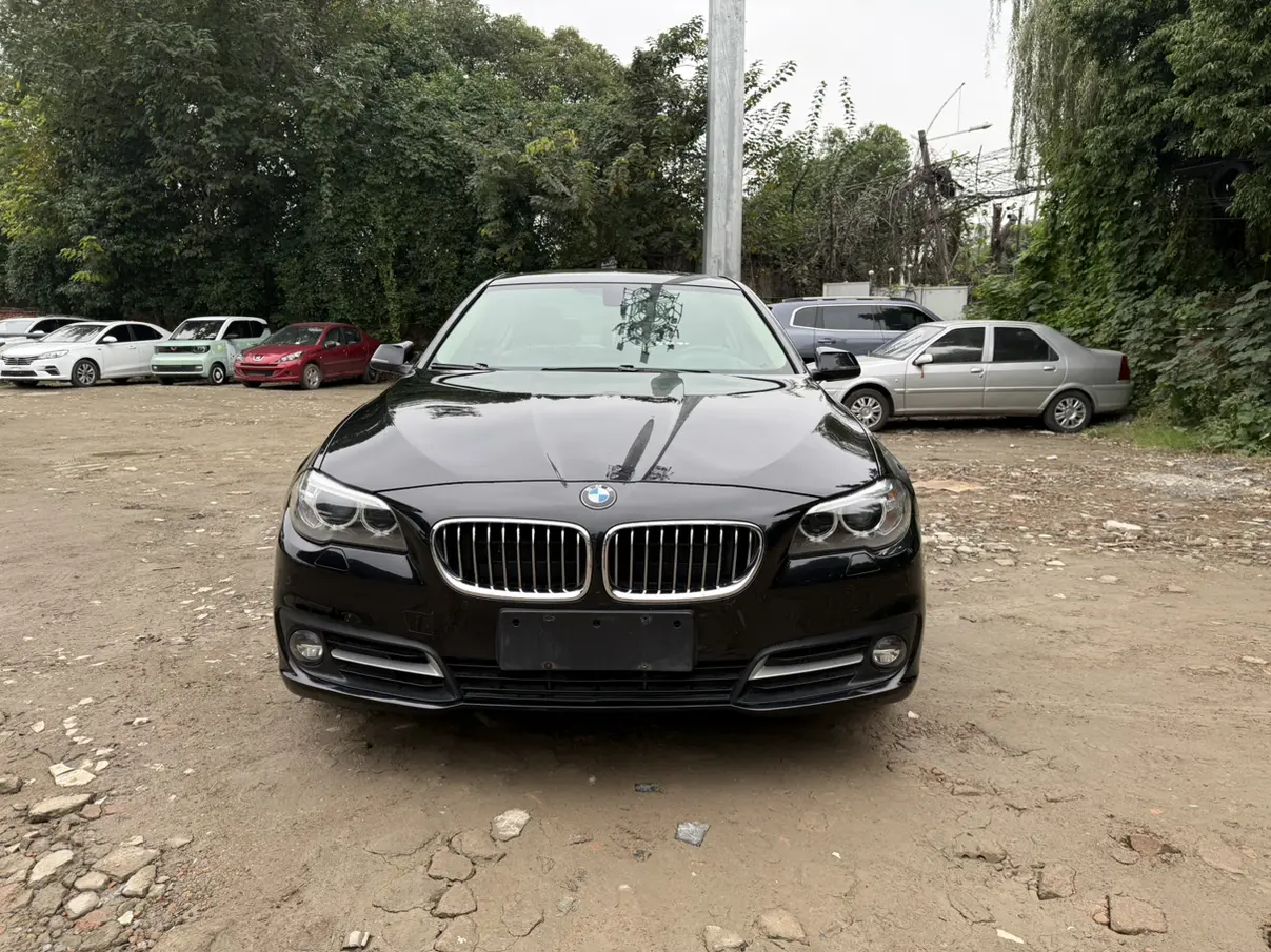 BMW 5 Series  из Китая