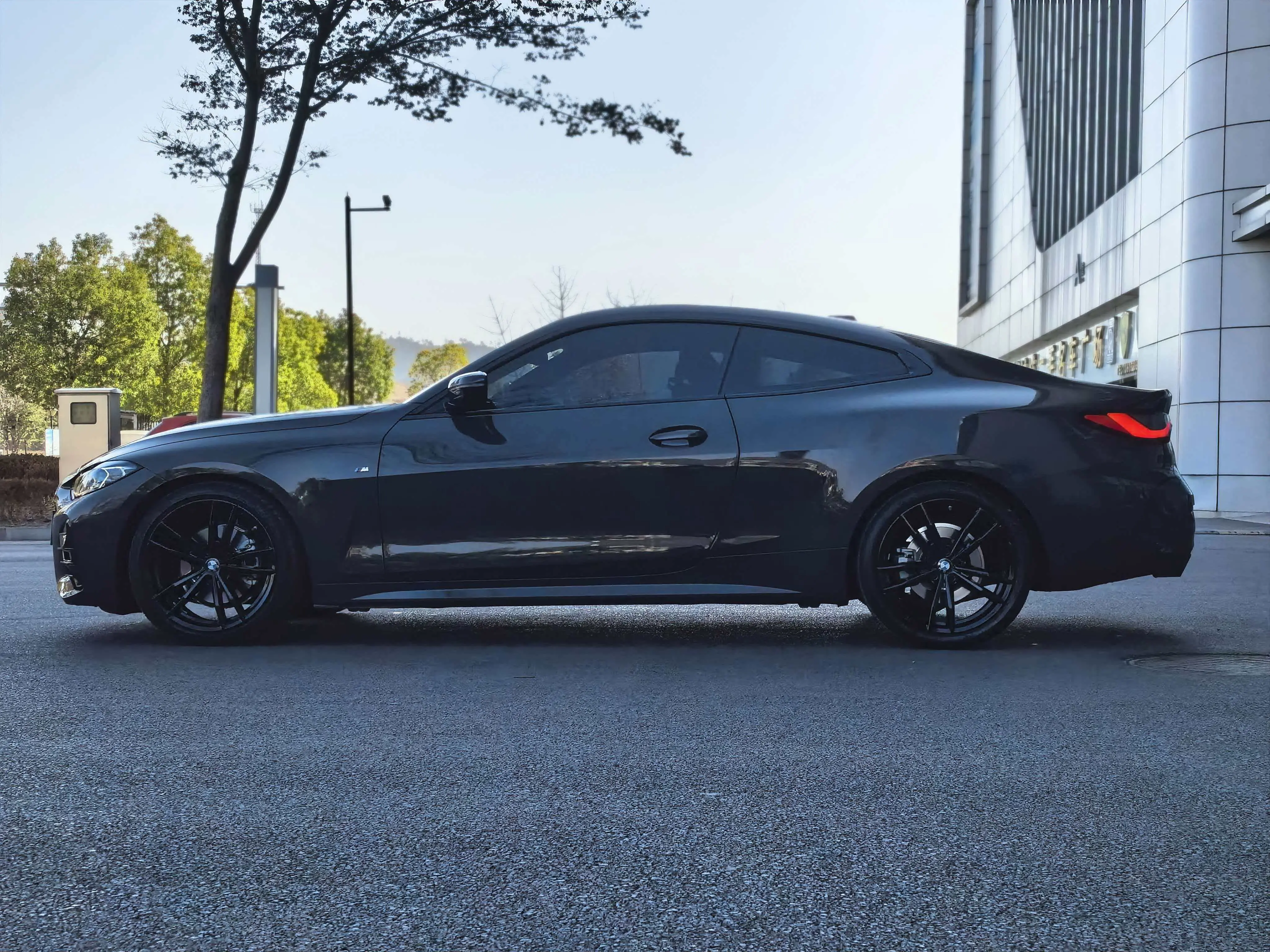 BMW 4 Series  из Китая