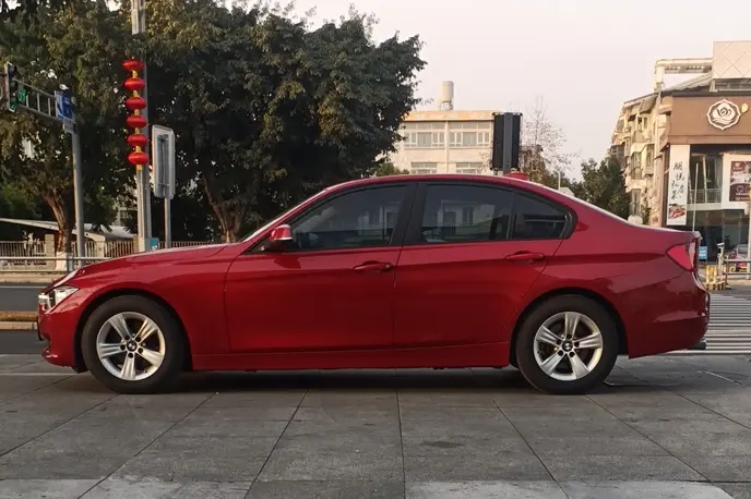 BMW 3 Series  из Китая