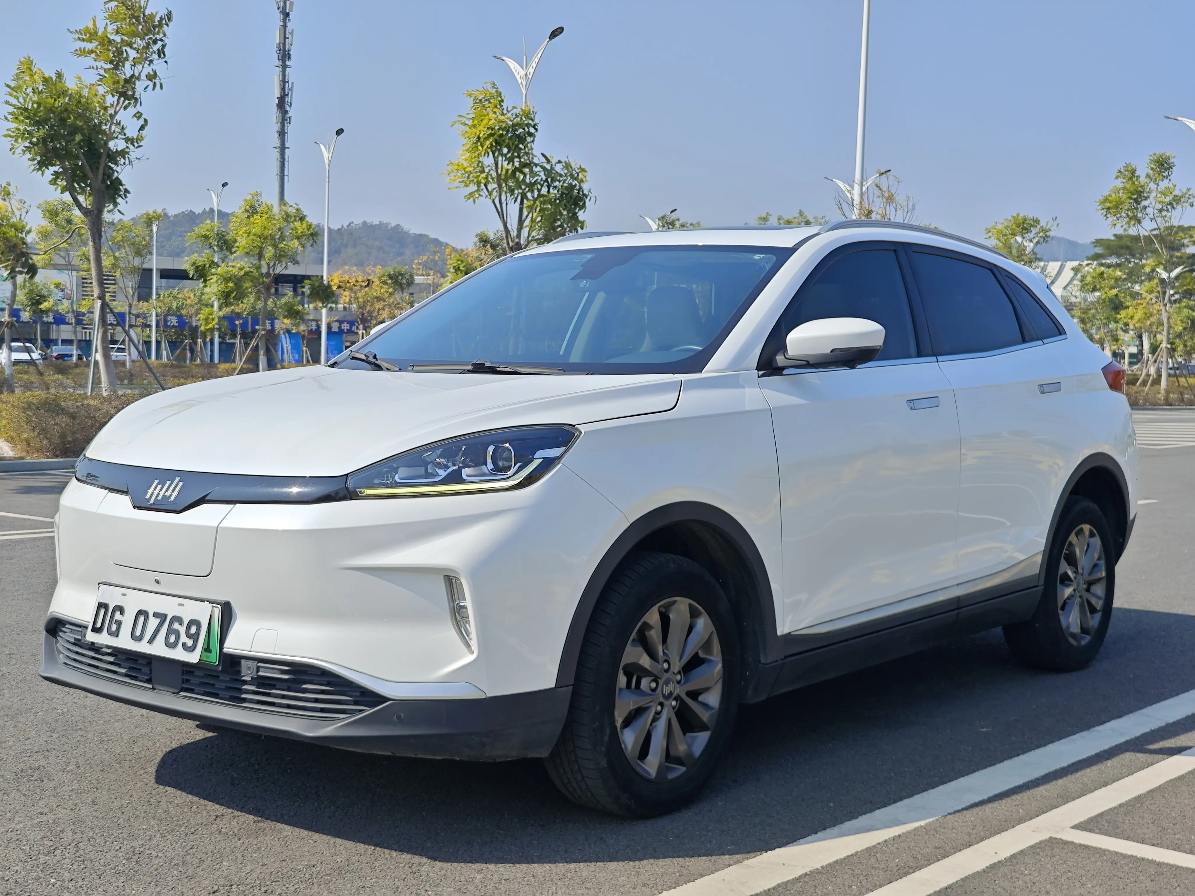 Weltmeister WM EX5  из Китая