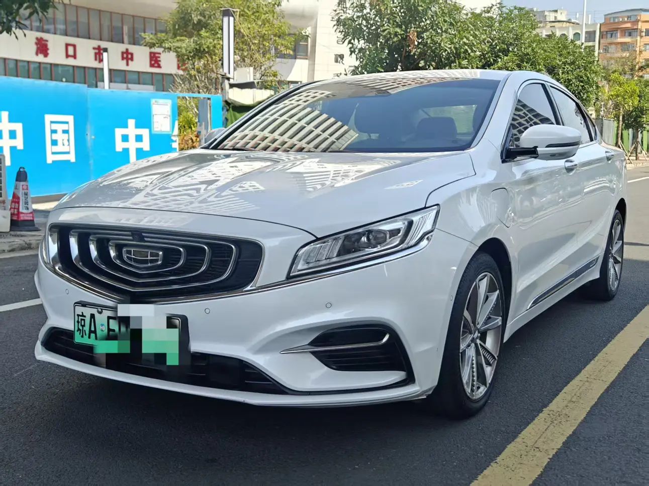 Geely Borui ePro  из Китая