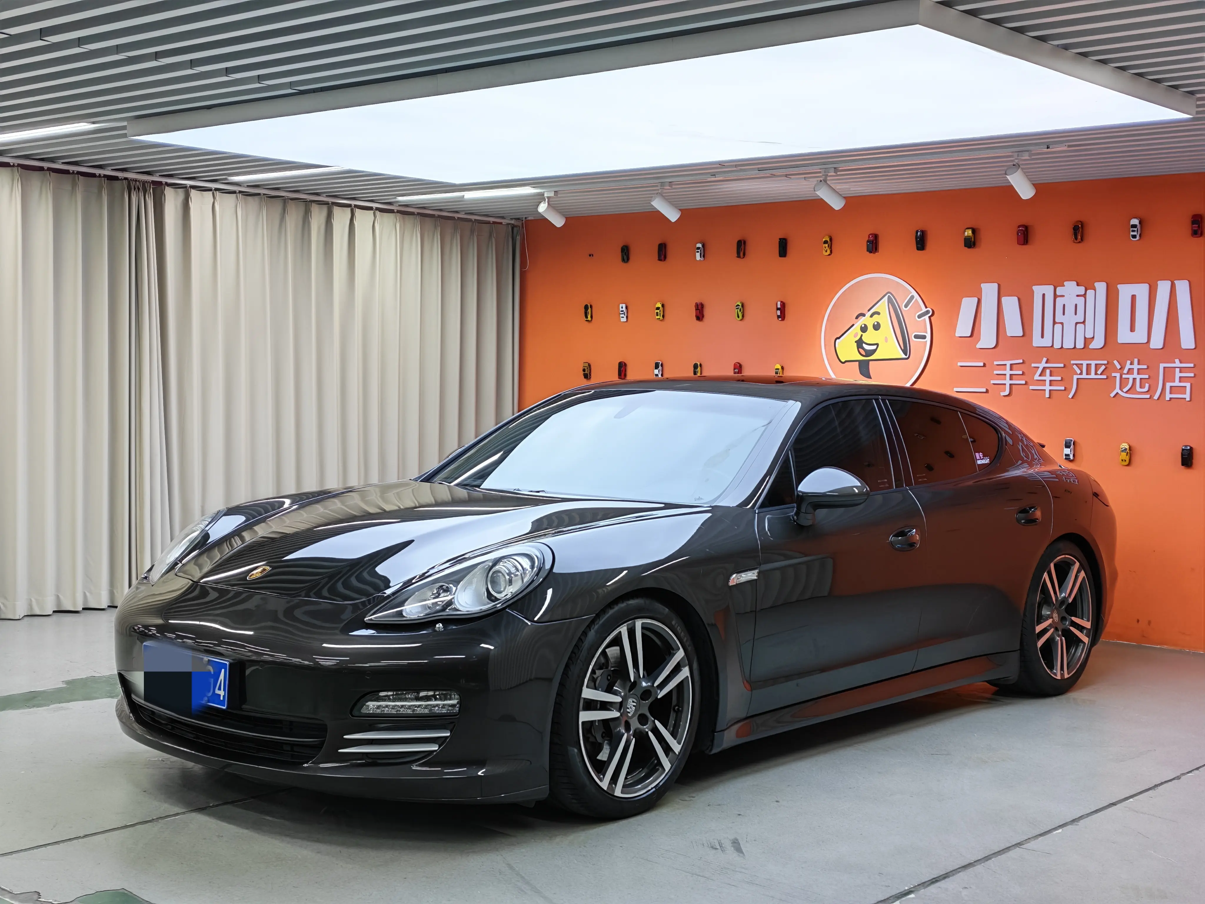 Porsche Panamera  из Китая