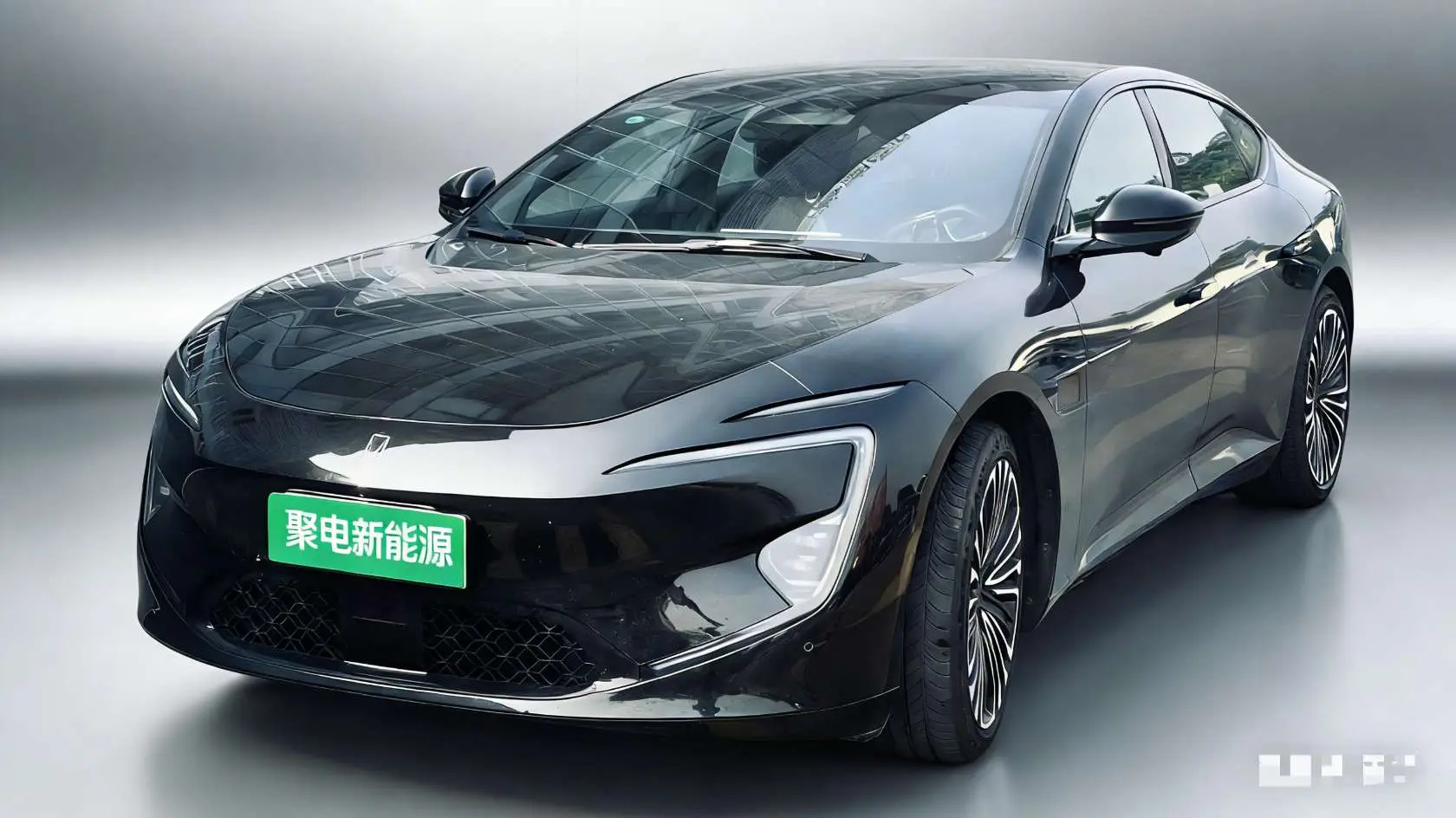 AVATR 12  из Китая