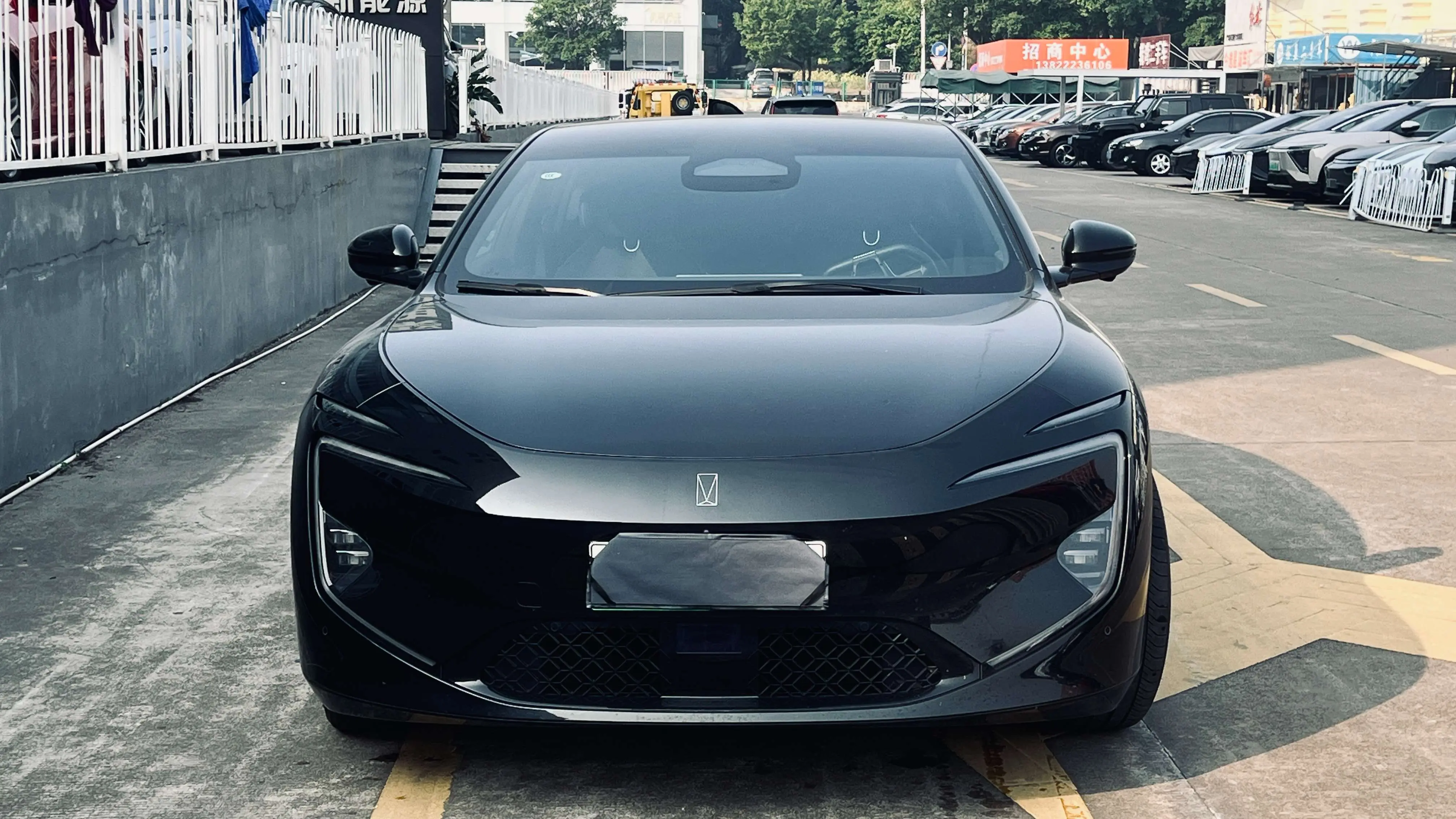 AVATR 12  из Китая