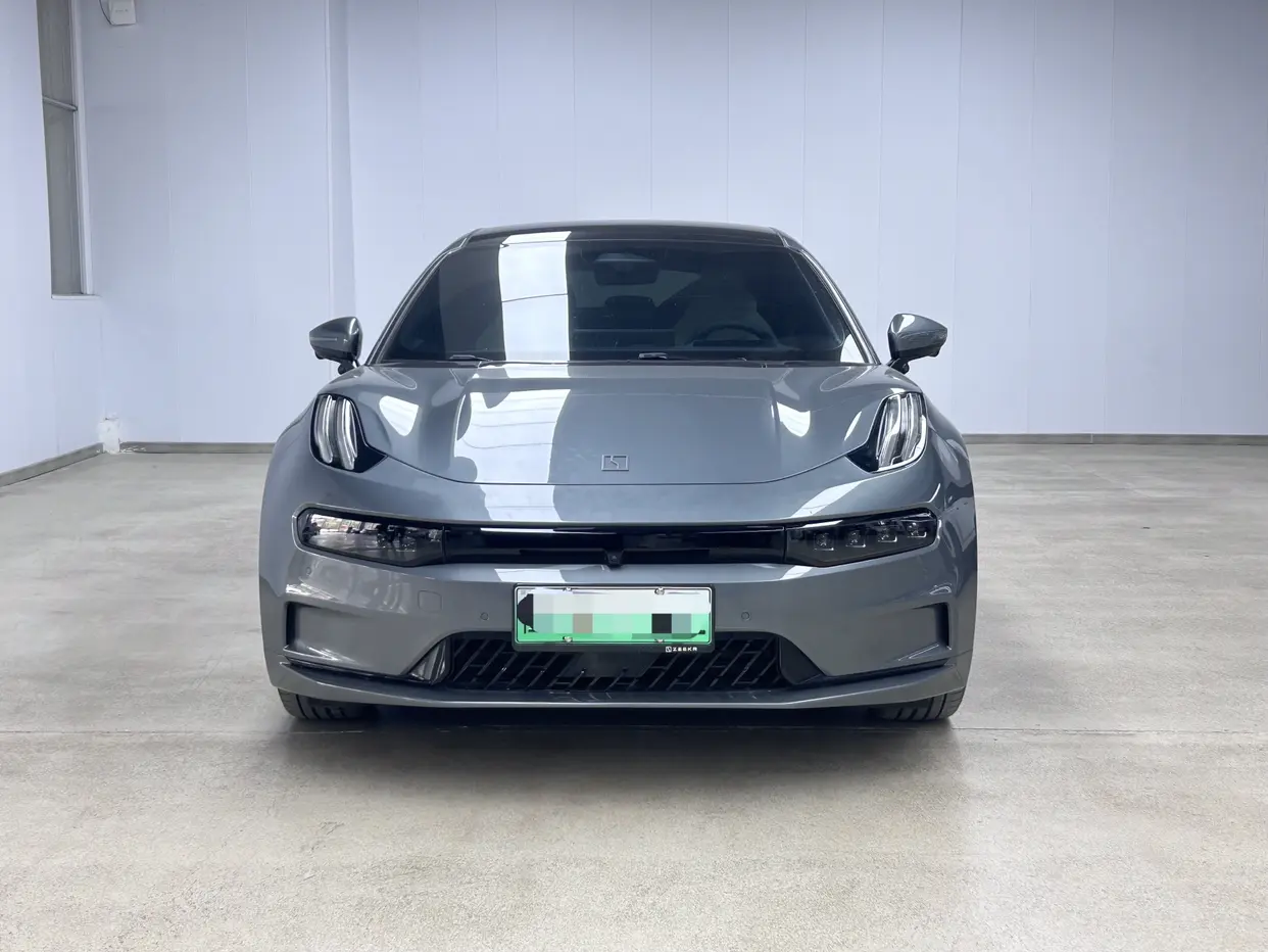 ZEEKR 001  из Китая