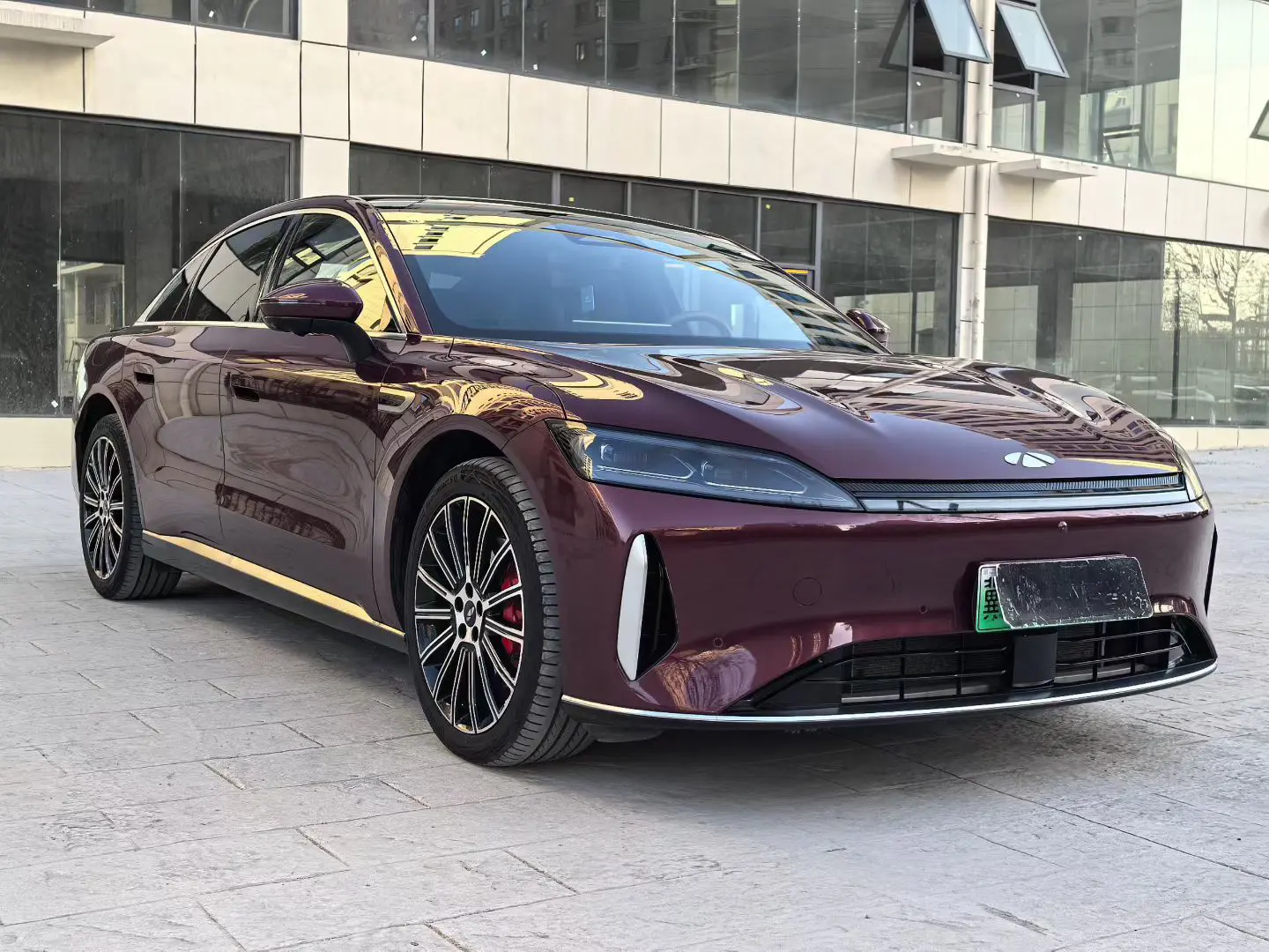 Chery Fengyun A9L  из Китая