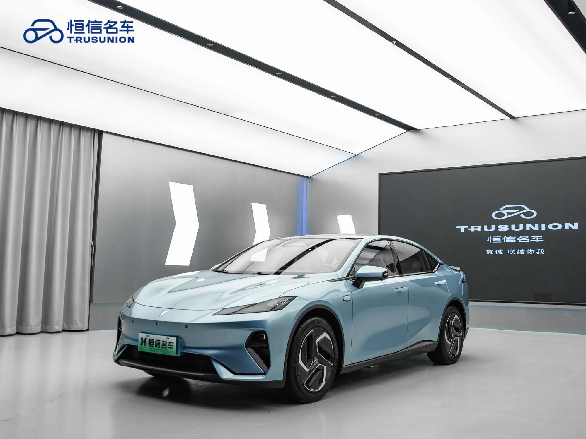 Deepal Dark blue L07  из Китая