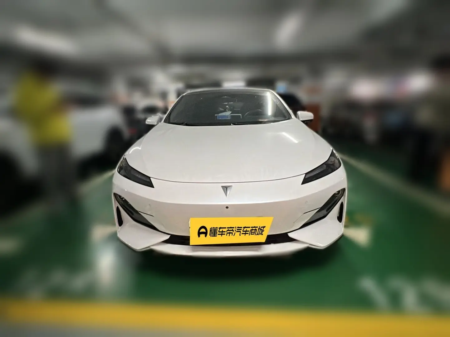 Deepal Dark blue SL03  из Китая