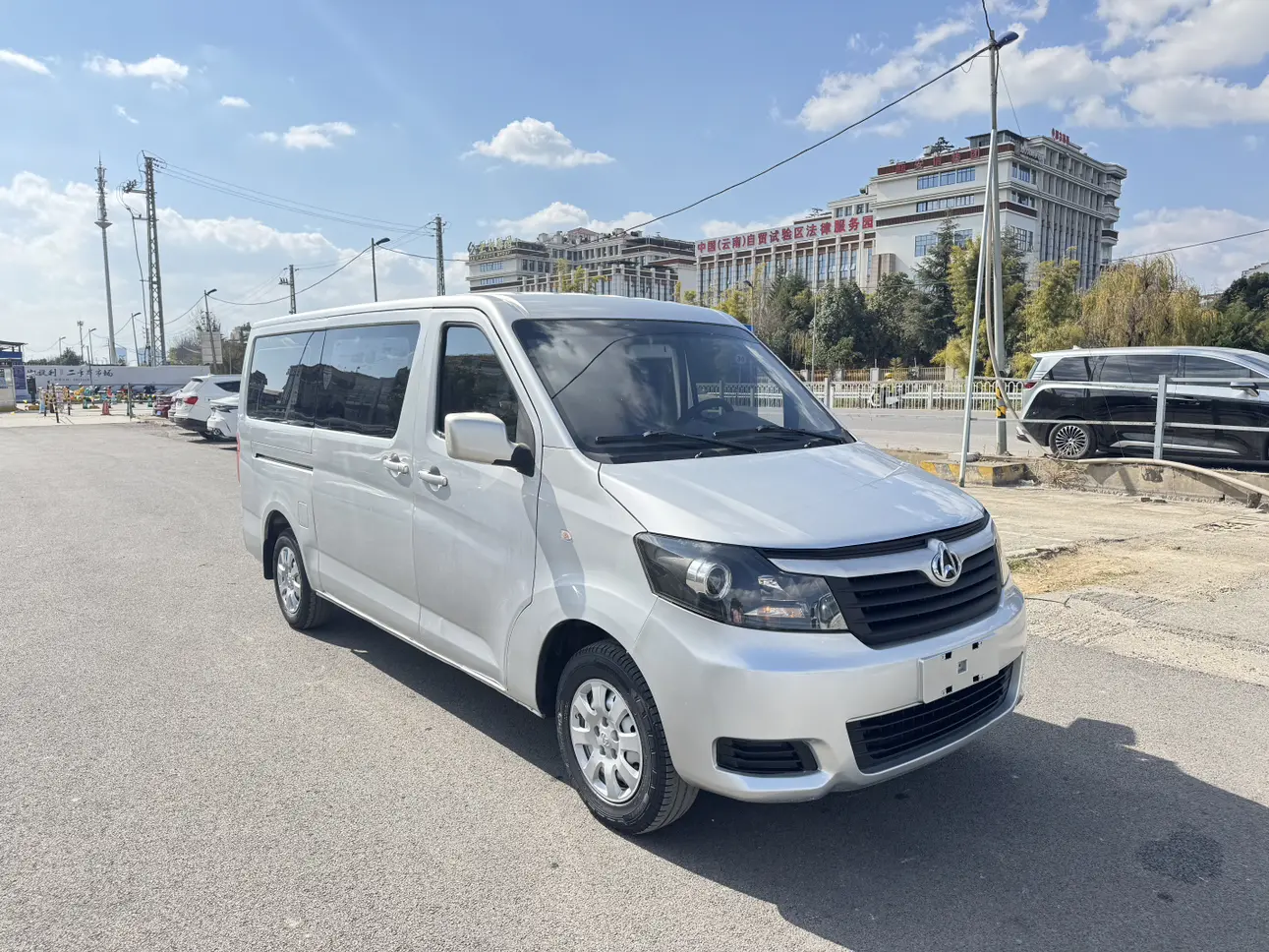 Changan Kaicene Ruixing M90  из Китая