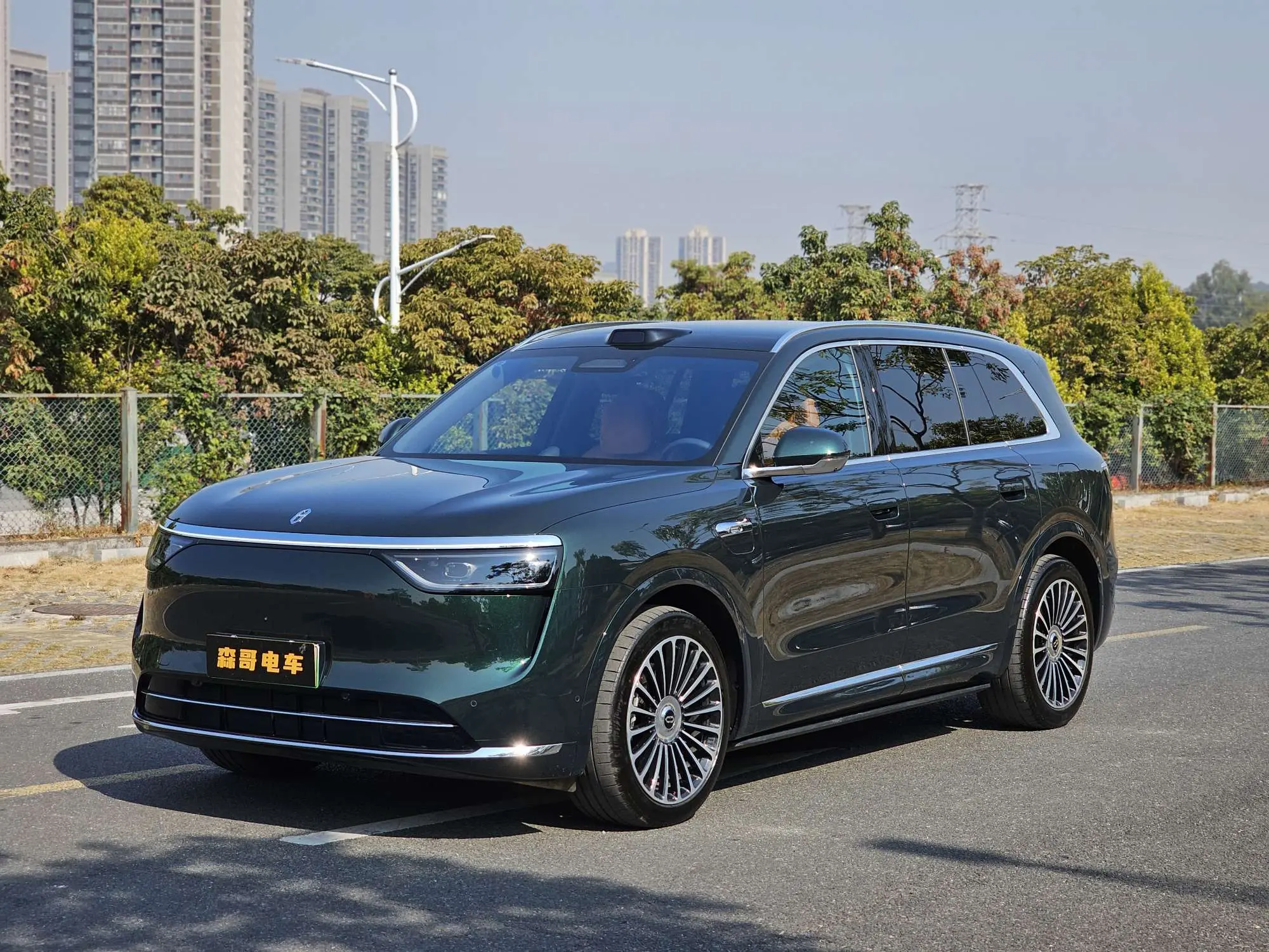 AITO QJM8  из Китая