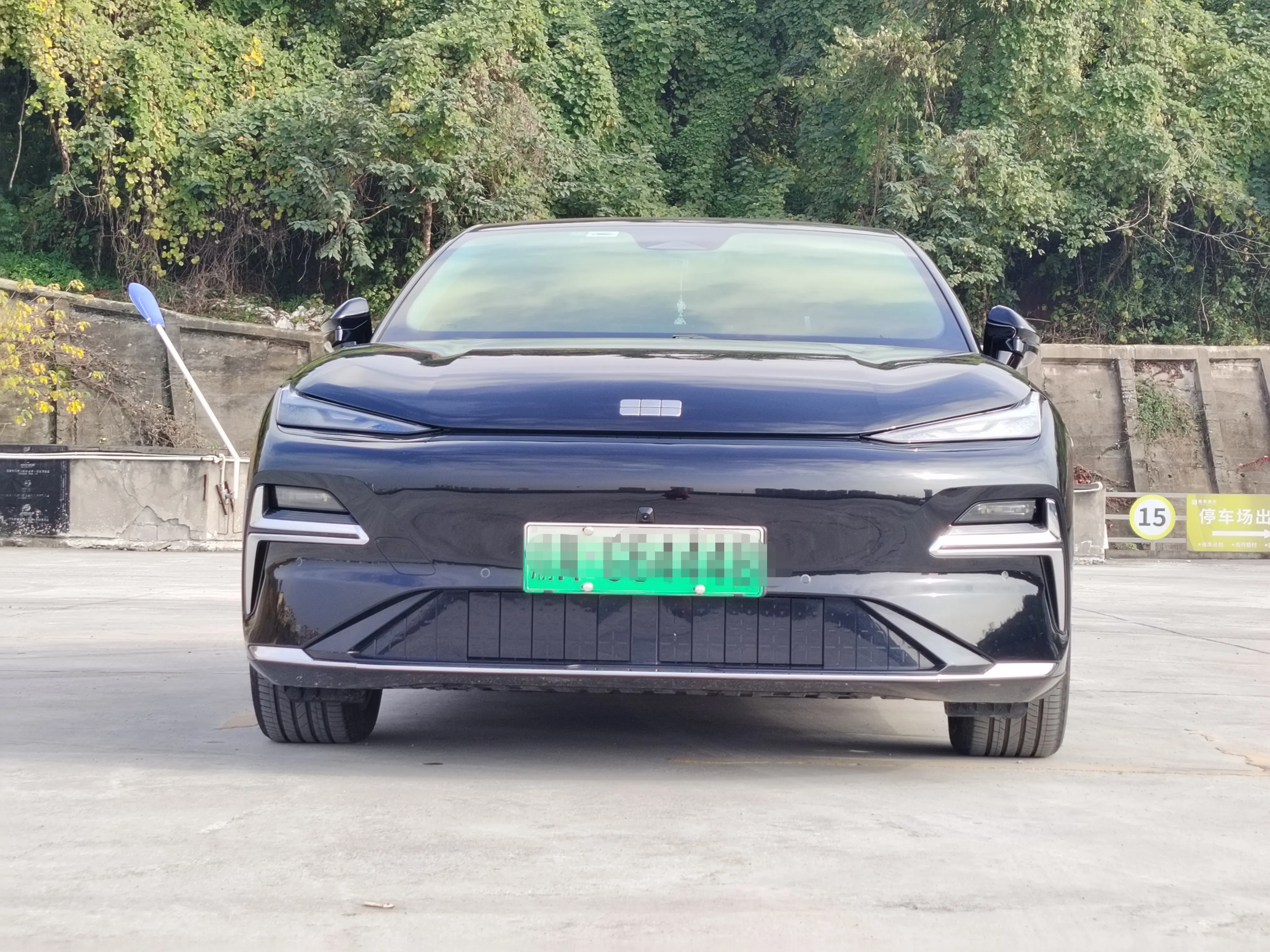 Geely Galaxy Star 8 PHEV  из Китая