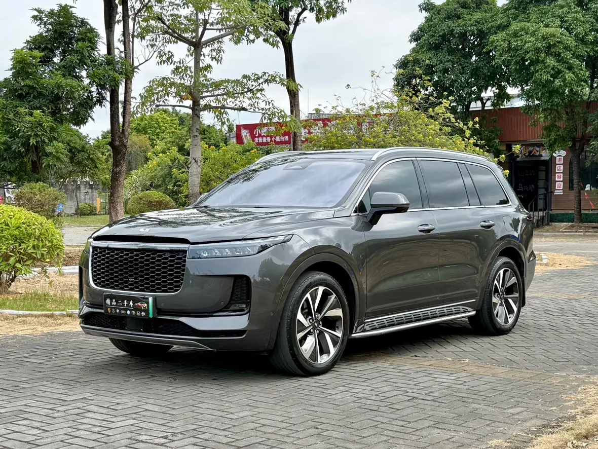 Li ONE (Ideal ONE)  из Китая