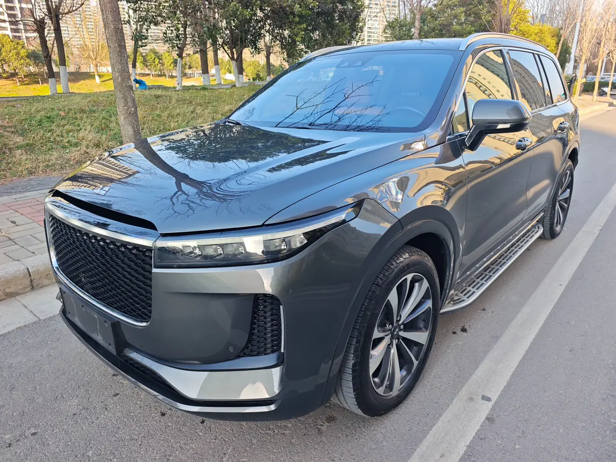 Li ONE (Ideal ONE)  из Китая