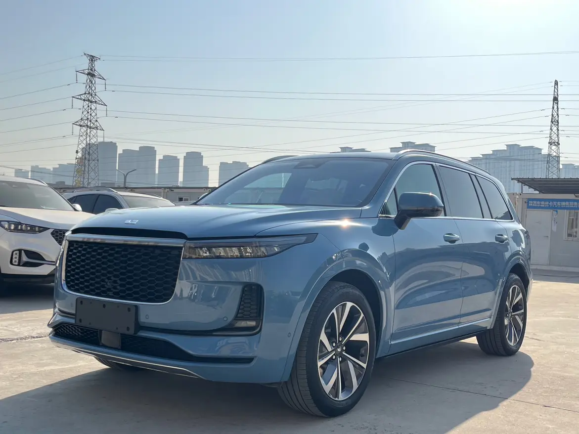 Li ONE (Ideal ONE)  из Китая