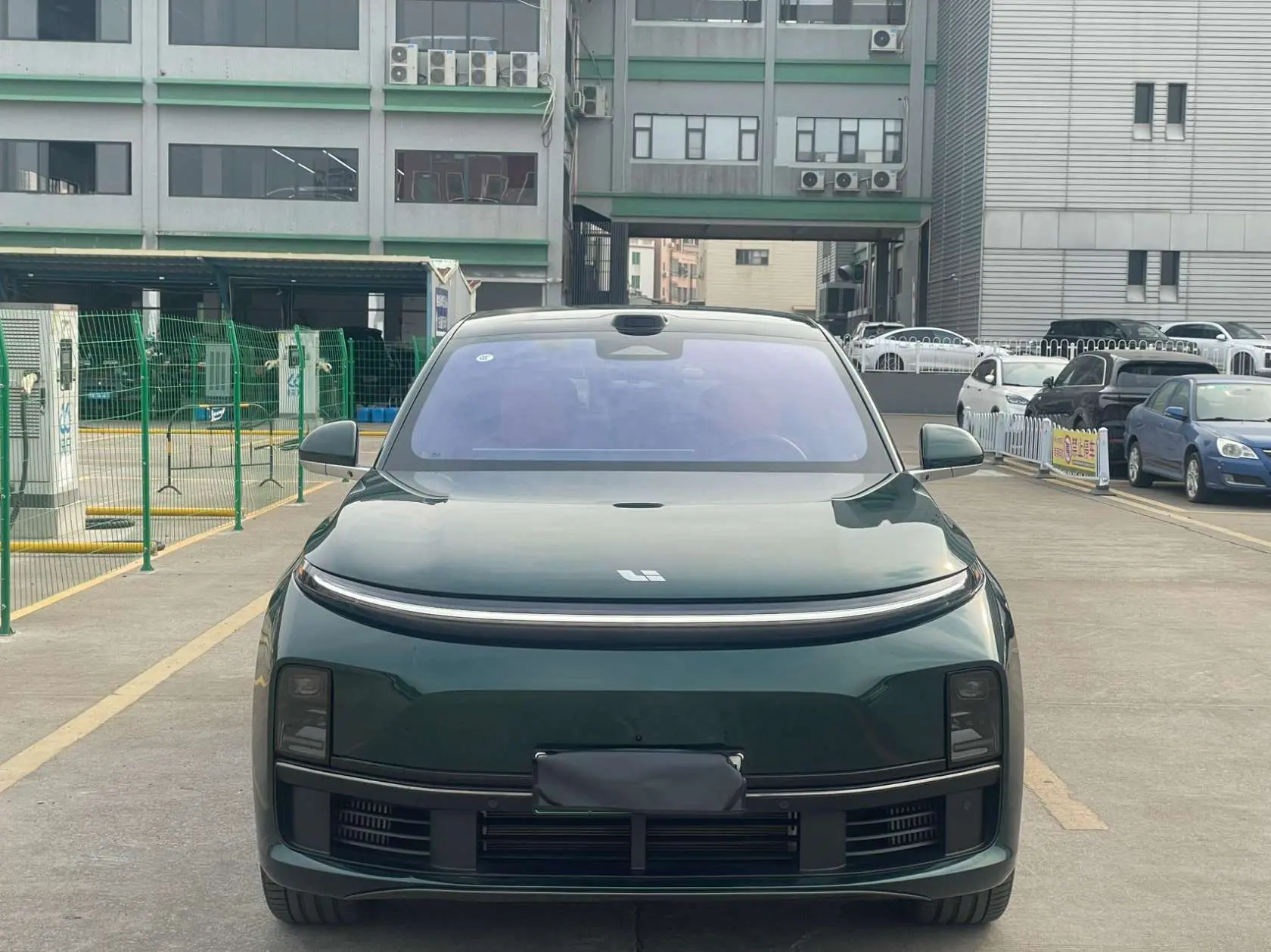 Li L7 (Ideal L7)  из Китая