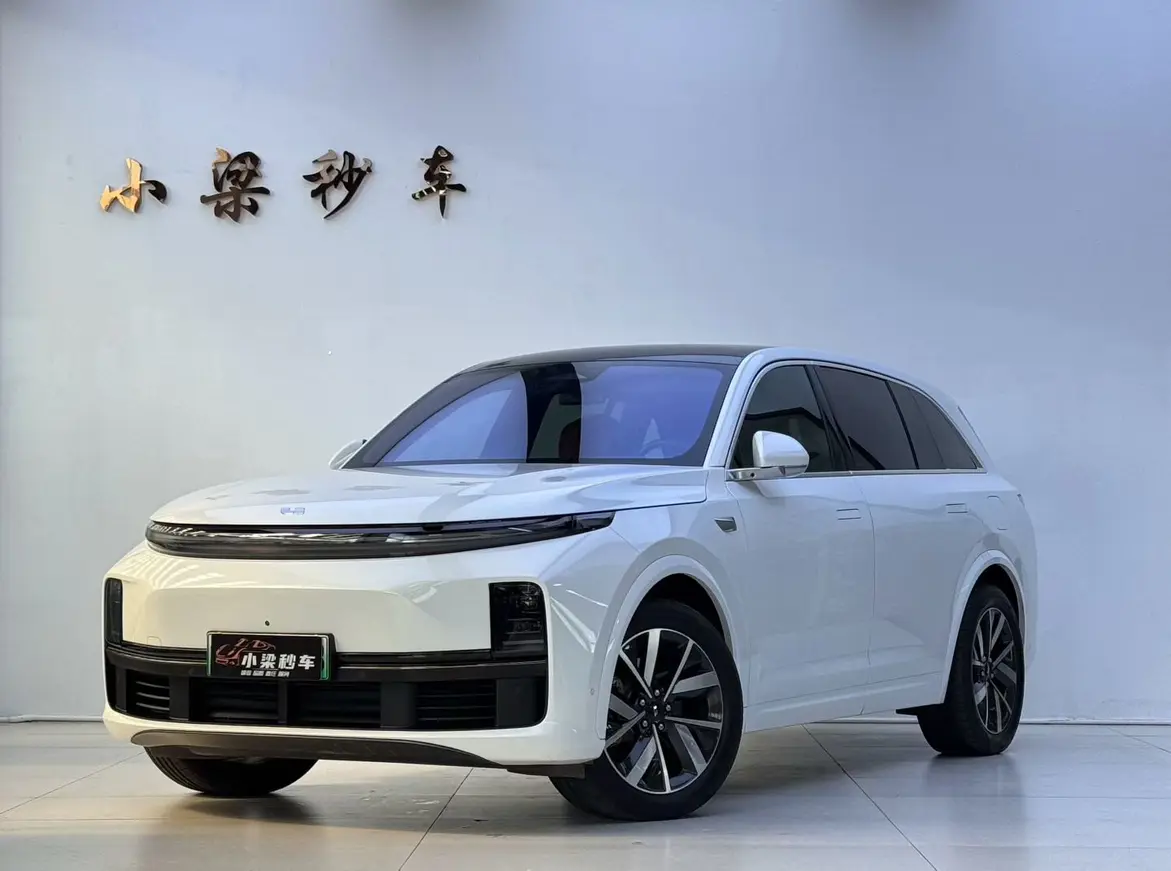 Li L7 (Ideal L7)  из Китая