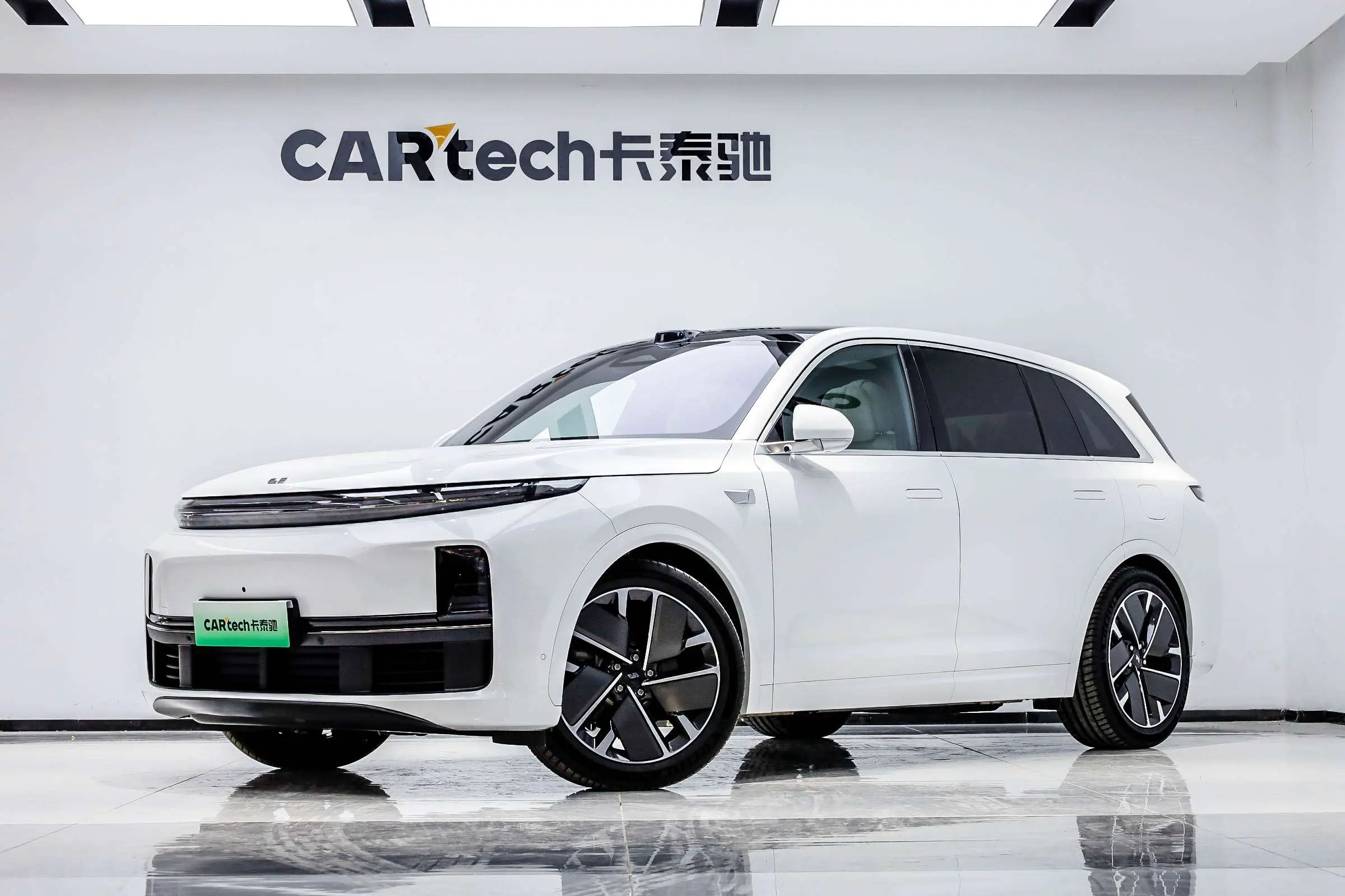 Li L7 (Ideal L7)  из Китая