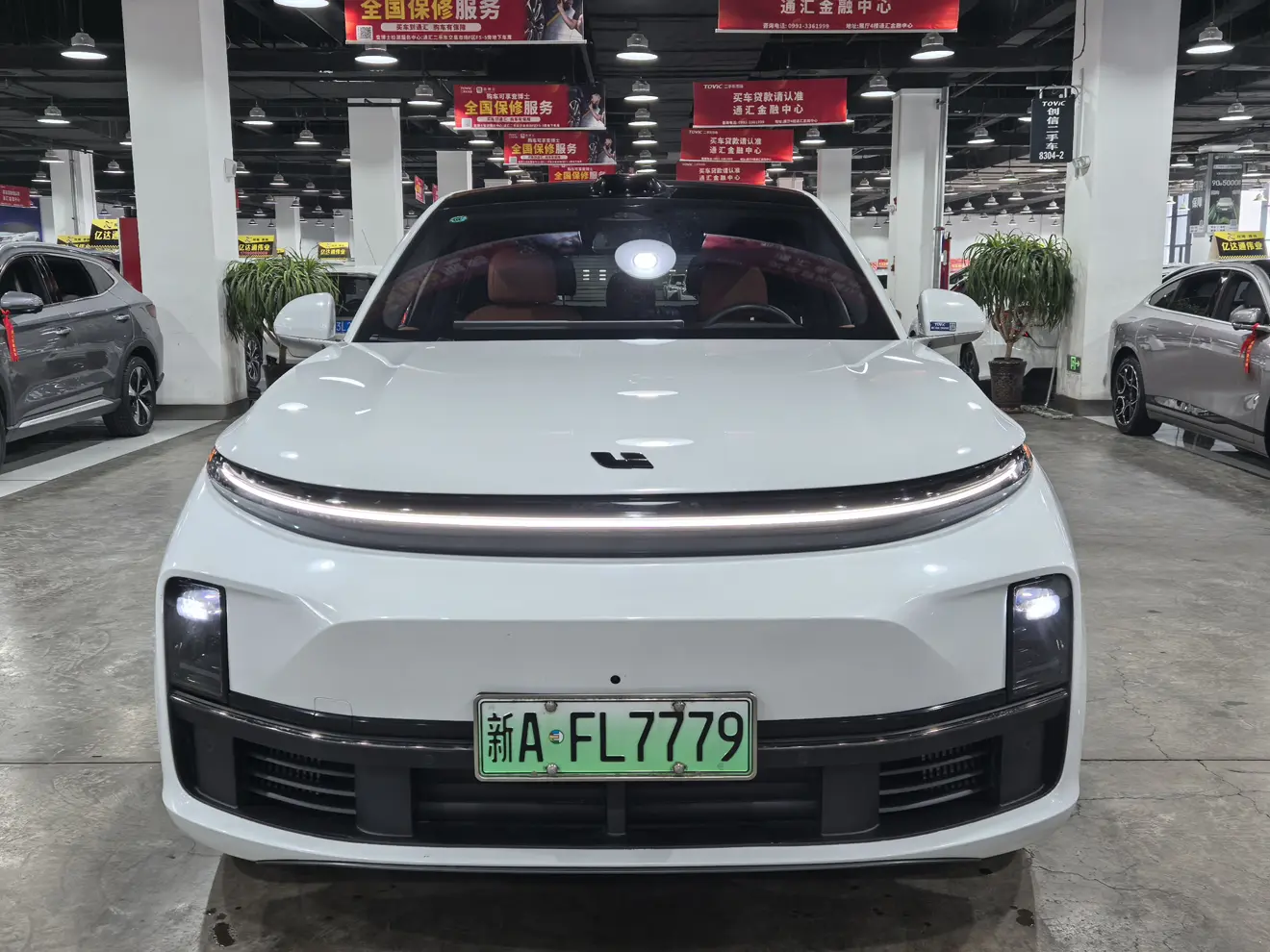 Li L7 (Ideal L7)  из Китая