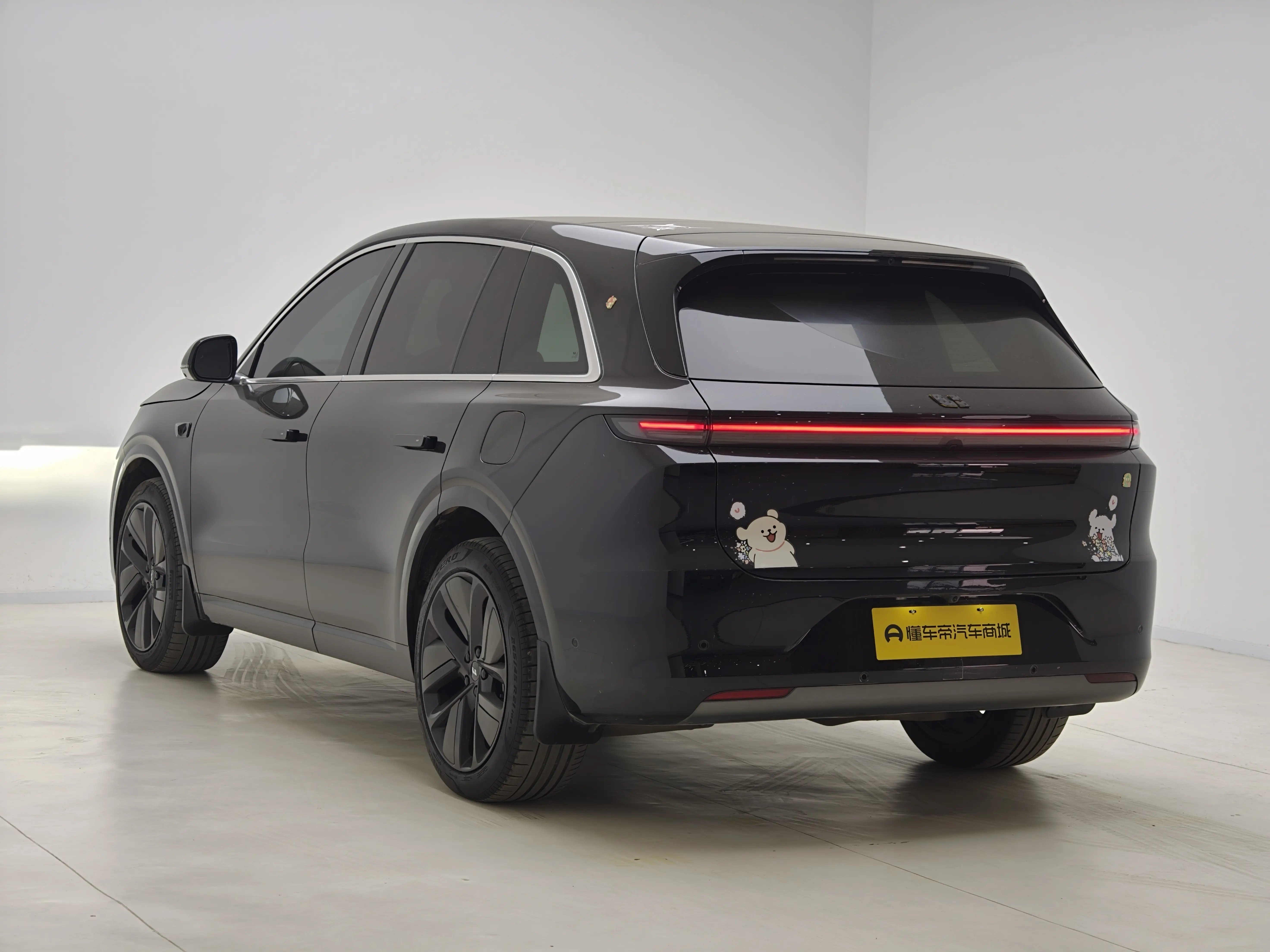 Li L6 (Ideal L6)  из Китая