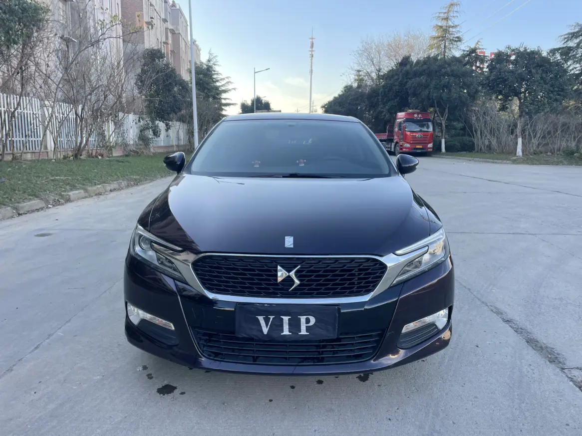 DS 5LS  из Китая