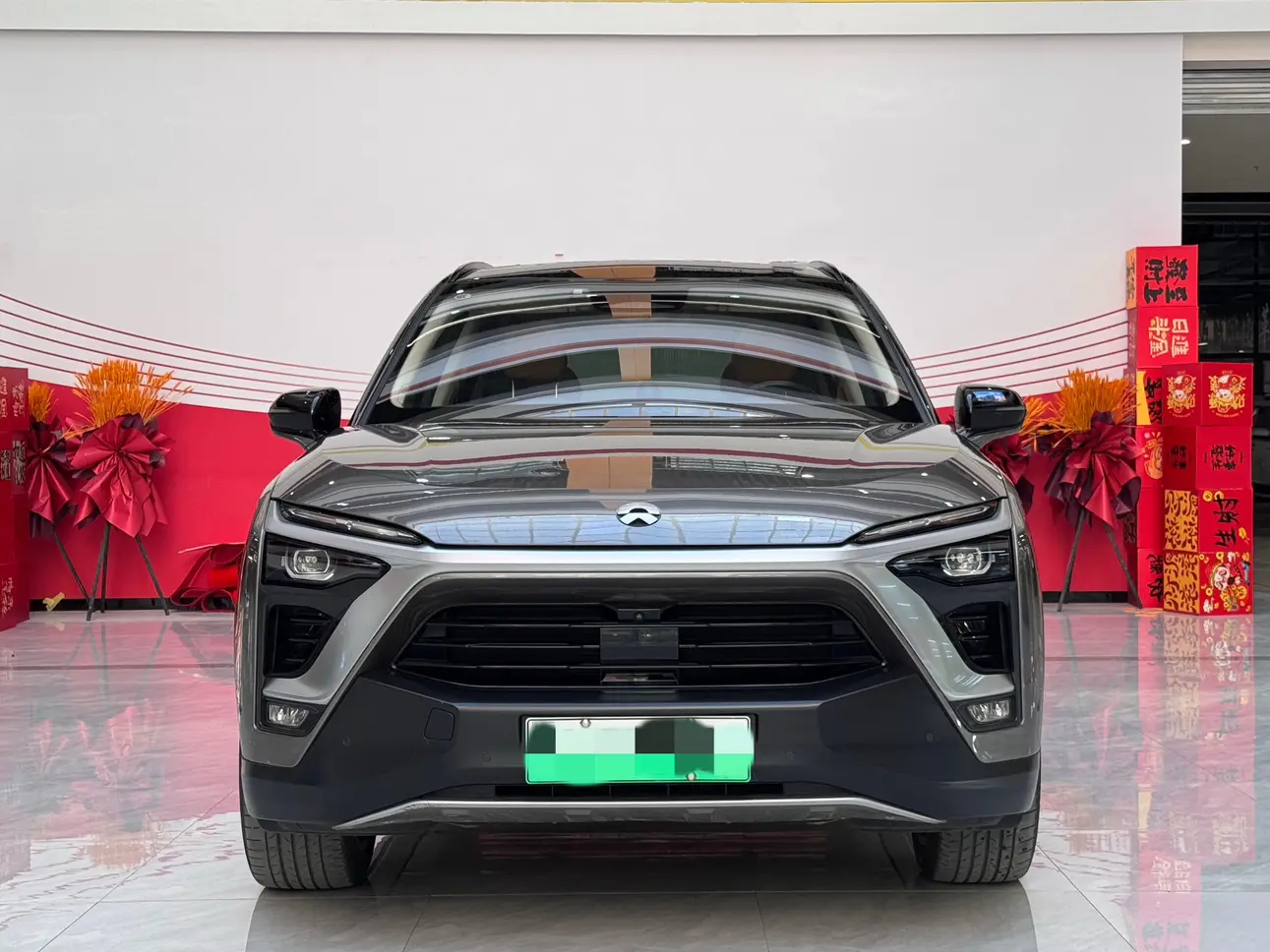 NIO ES8  из Китая