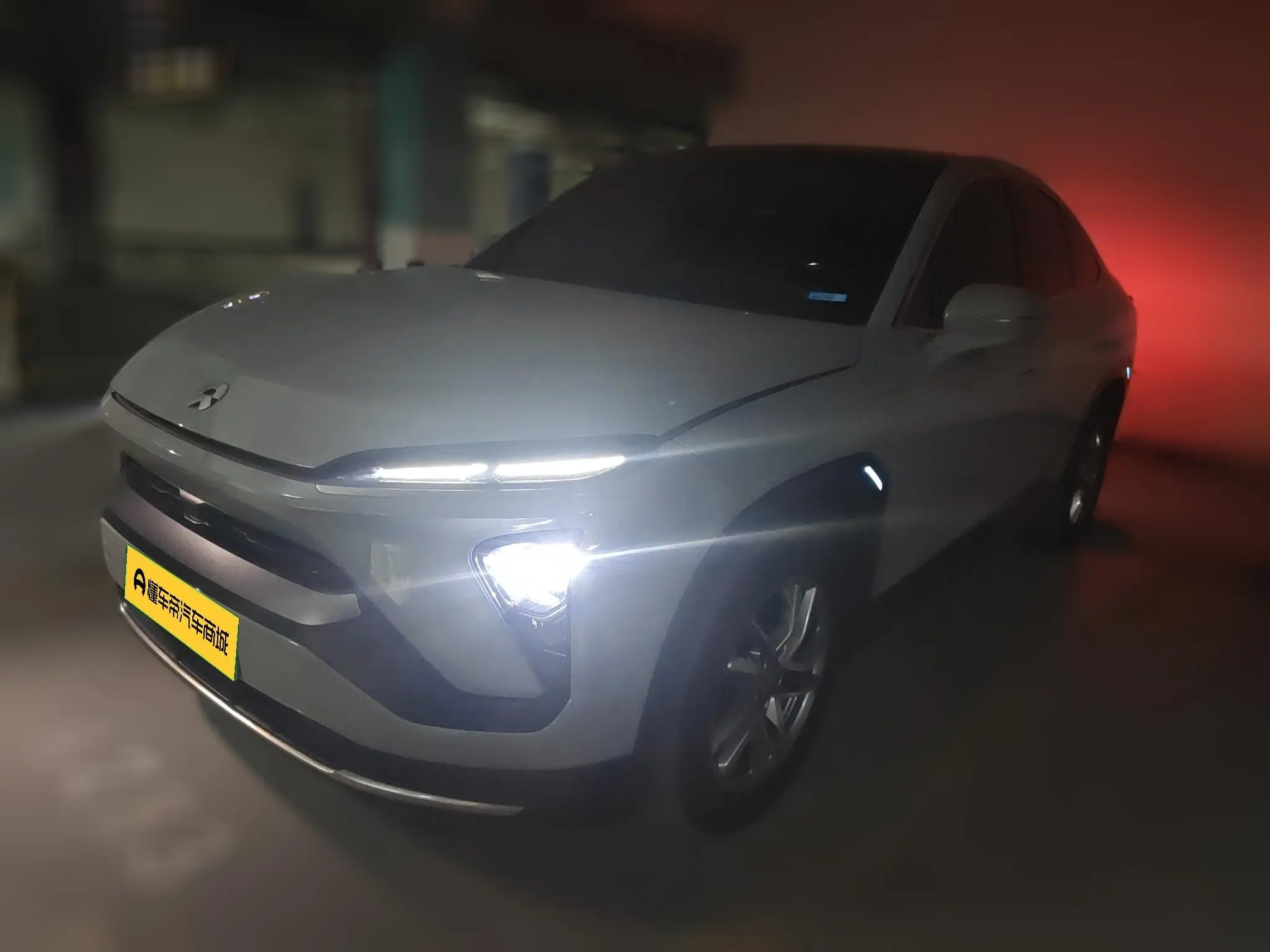 NIO EC6  из Китая