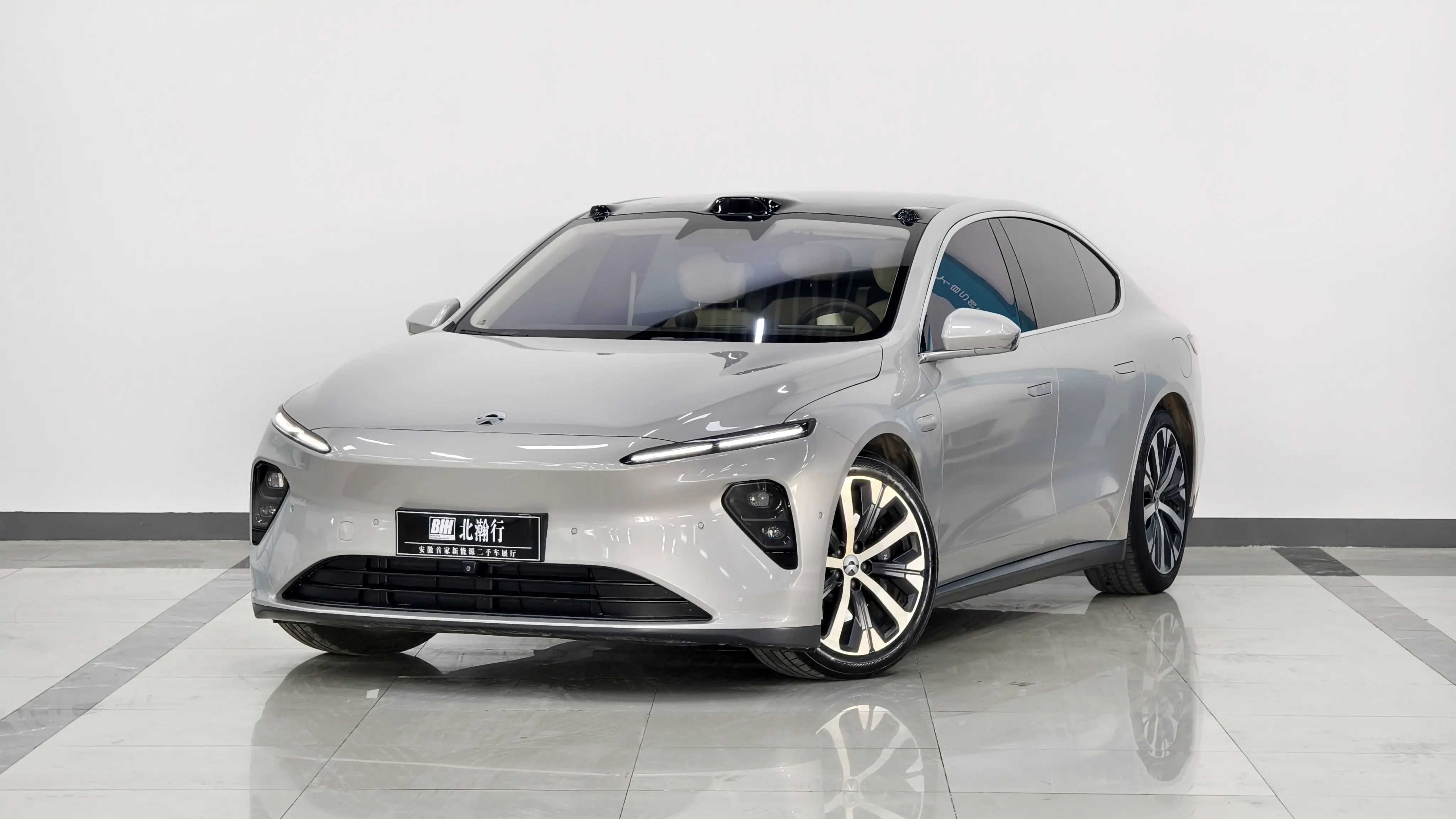 NIO ET7  из Китая
