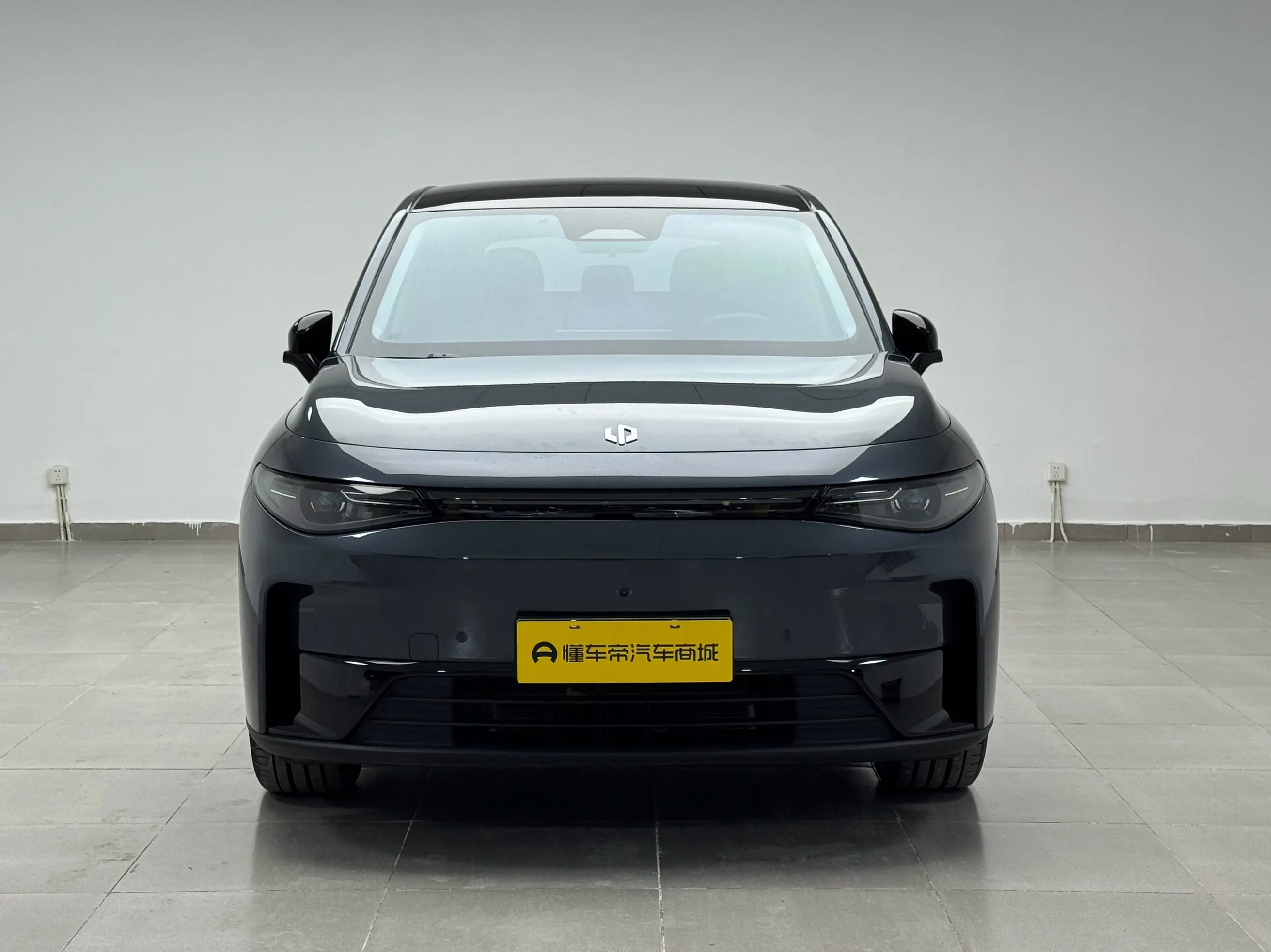 Leapmotor Zero running C10  из Китая