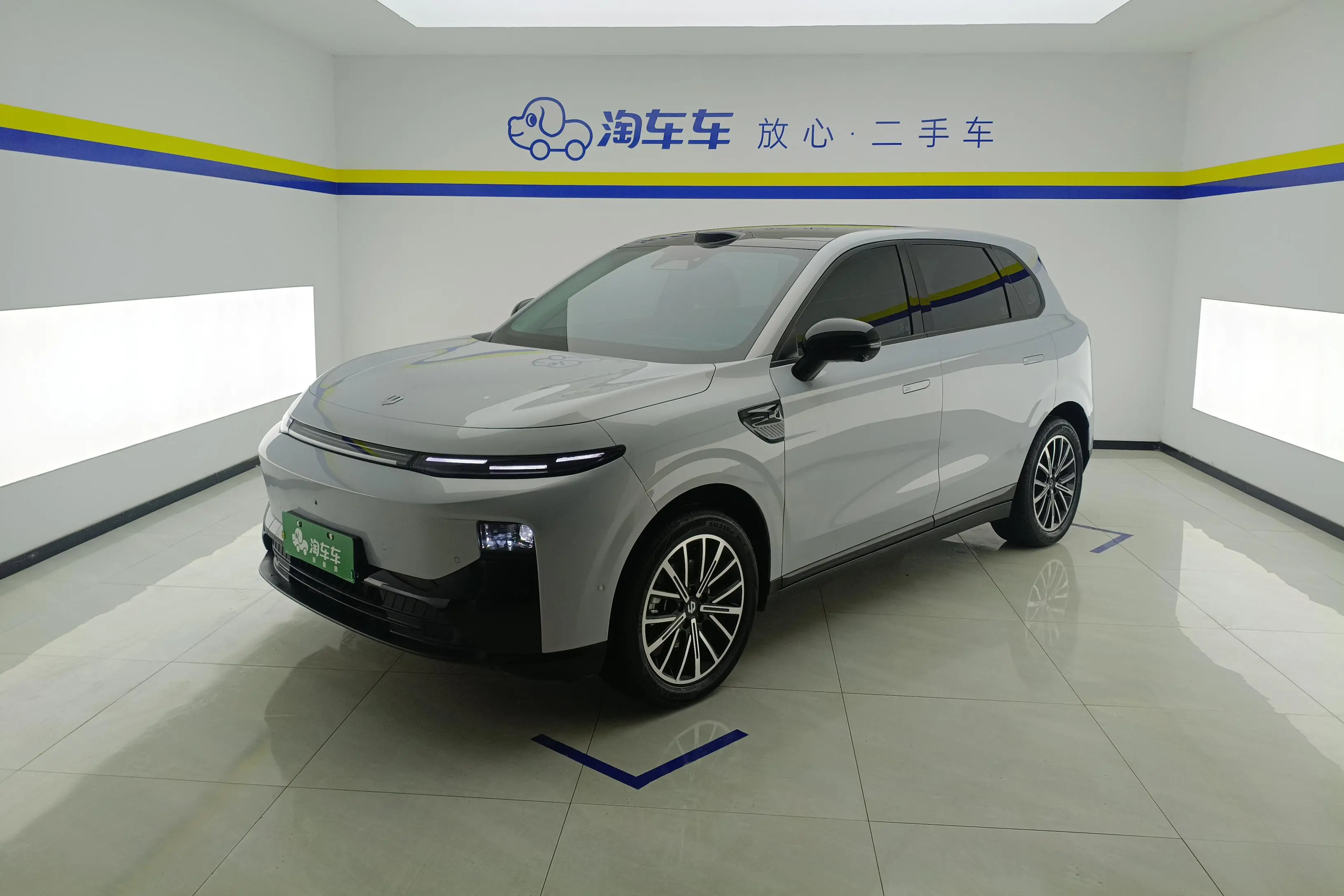 Leapmotor B10  из Китая