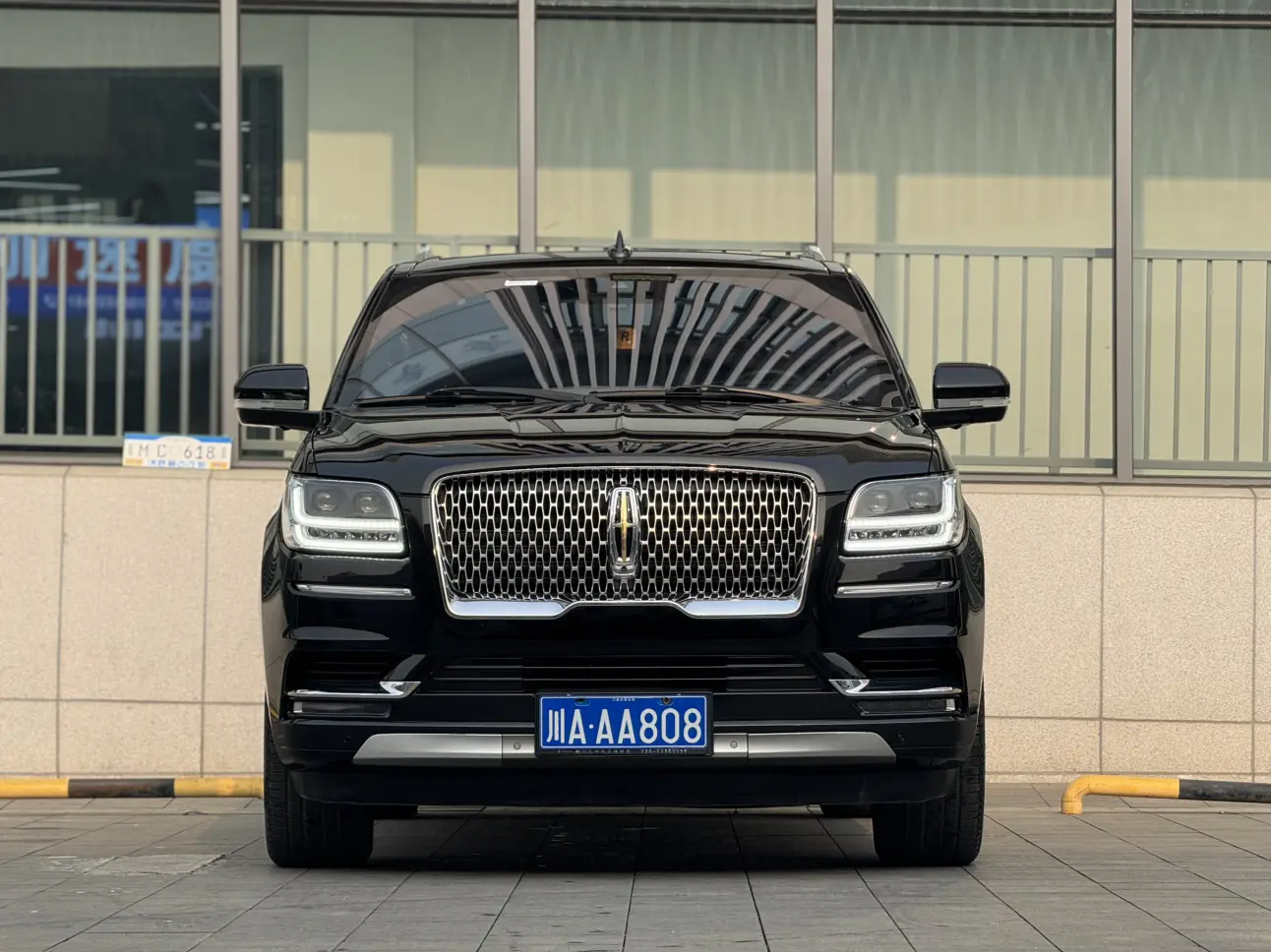 Lincoln Pilot  из Китая