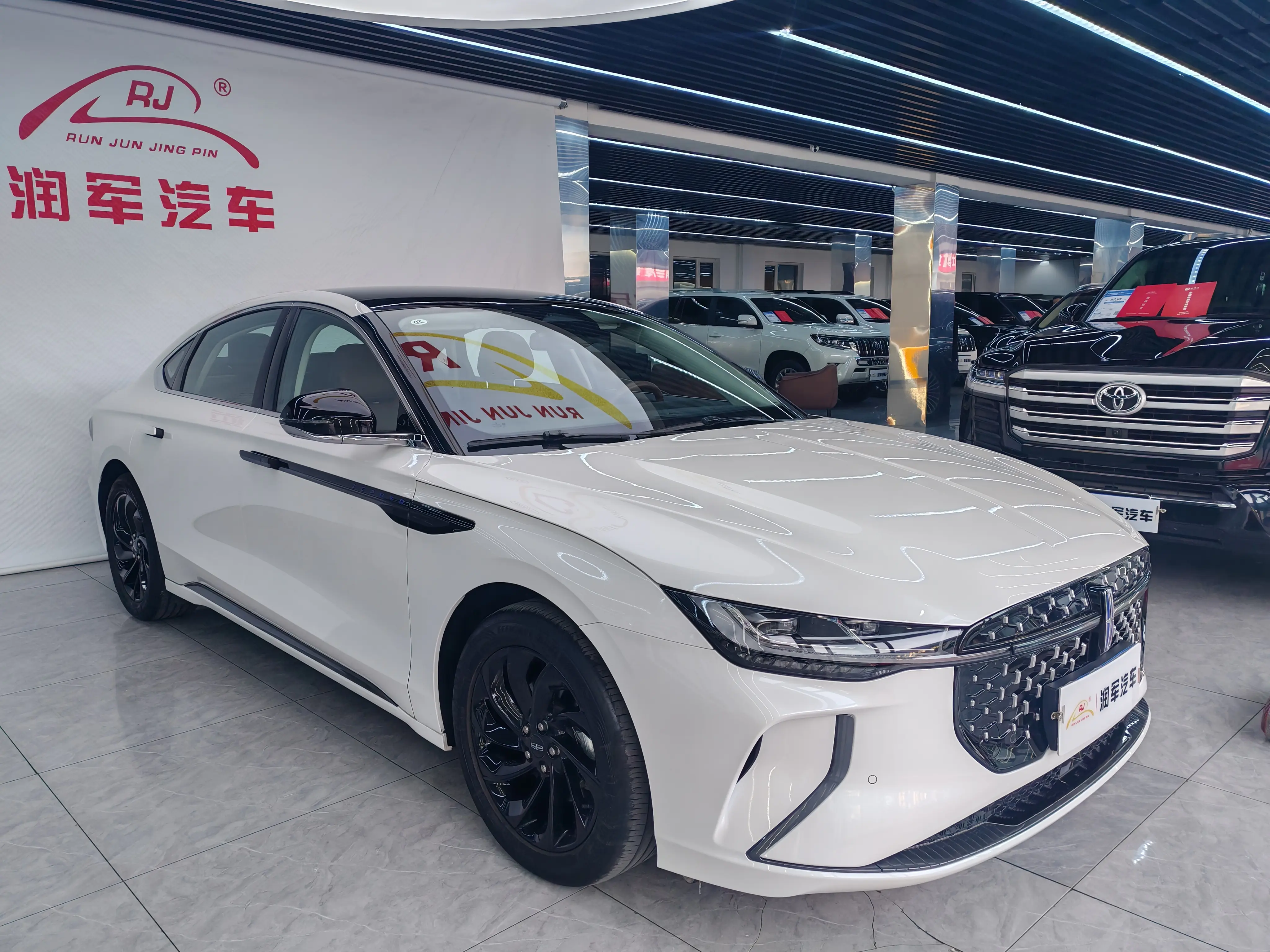 Lincoln Z  из Китая