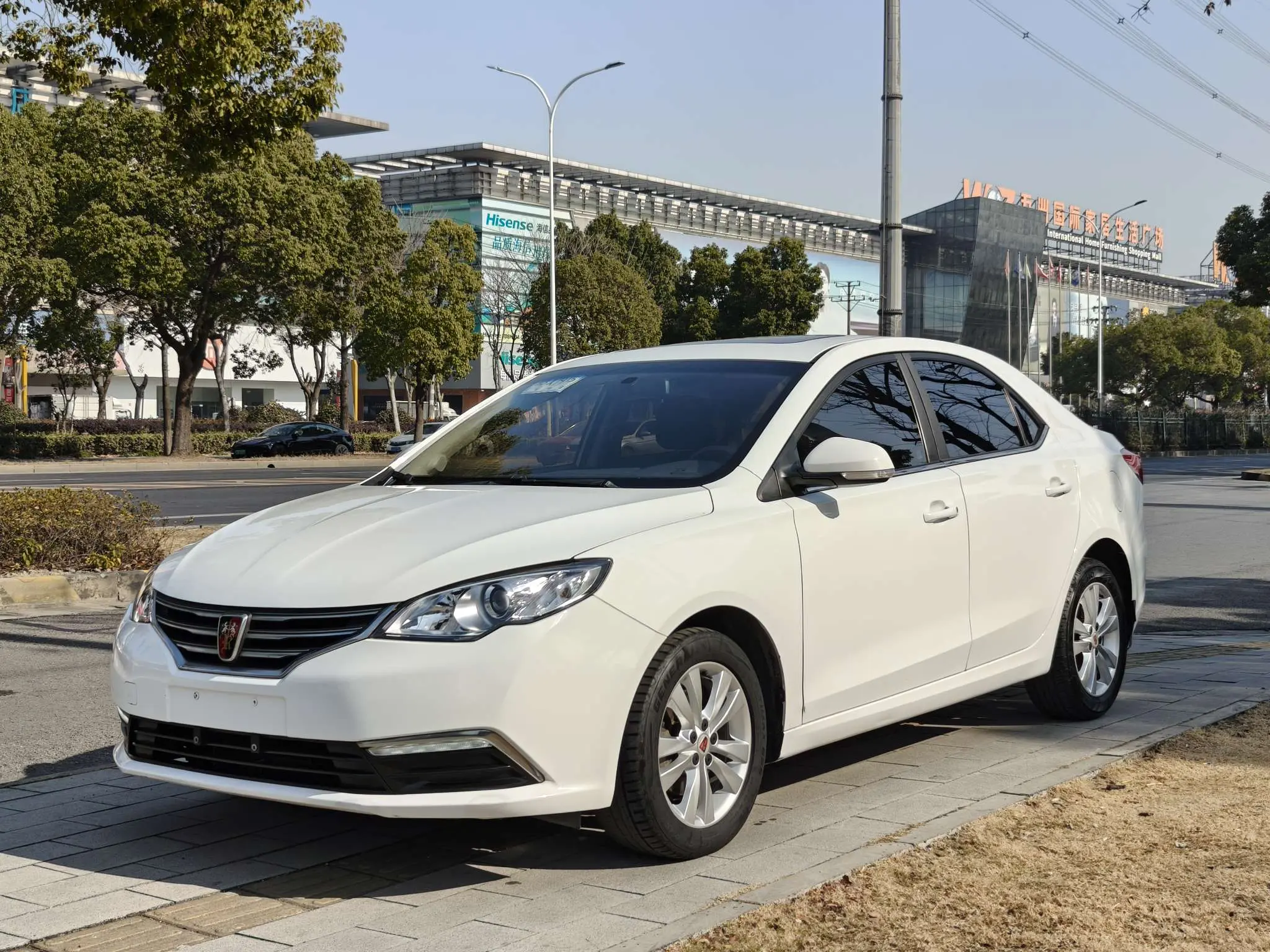 Roewe 360  из Китая